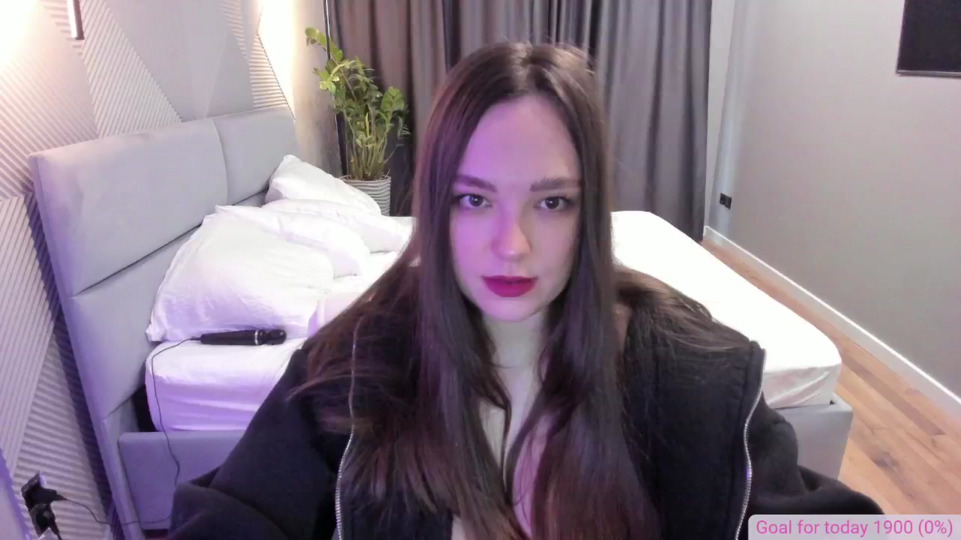 Gallery image thumbnail from AngryKat's myfreecams stream on, 10/24/2024, 03:49 image 1 of 20