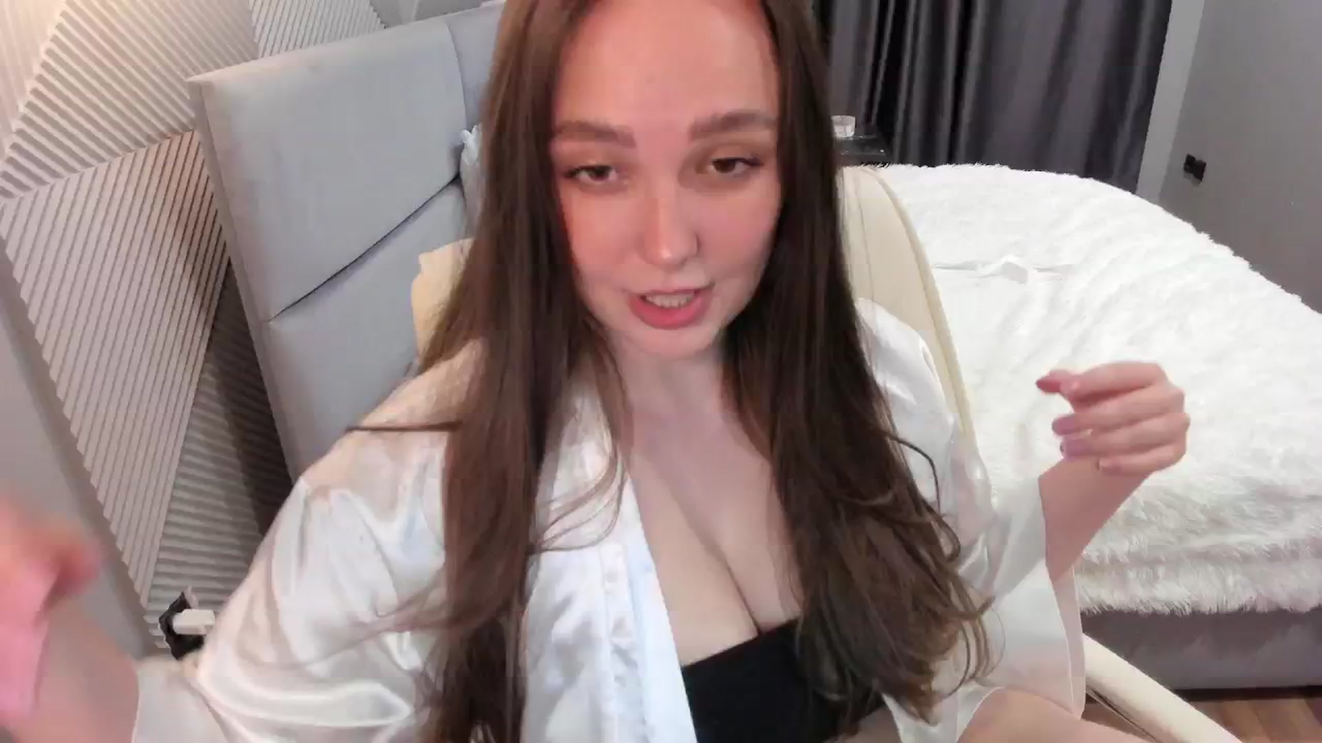Gallery image thumbnail from AngryKat's myfreecams stream on, 06/25/2025, 19:57 image 3 of 20