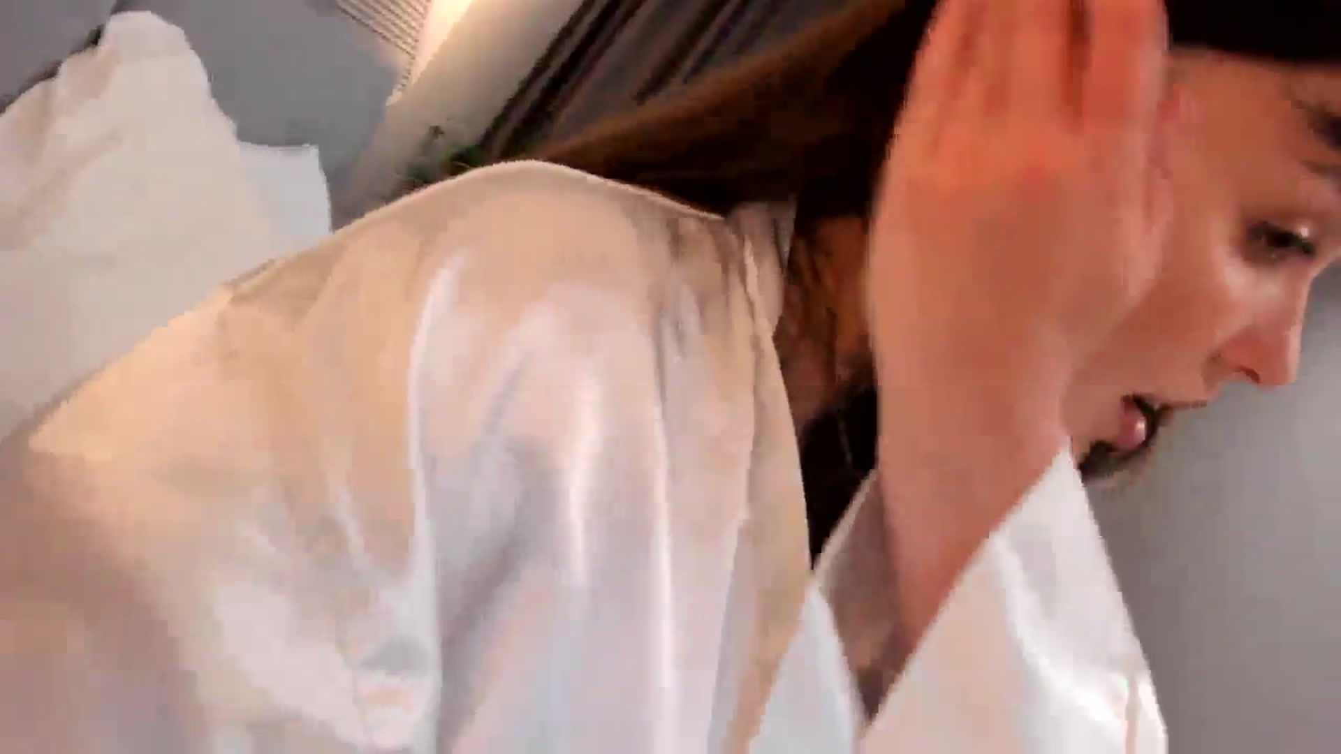 Gallery image thumbnail from AngryKat's myfreecams stream on, 10/26/2025, 19:35 image 3 of 20