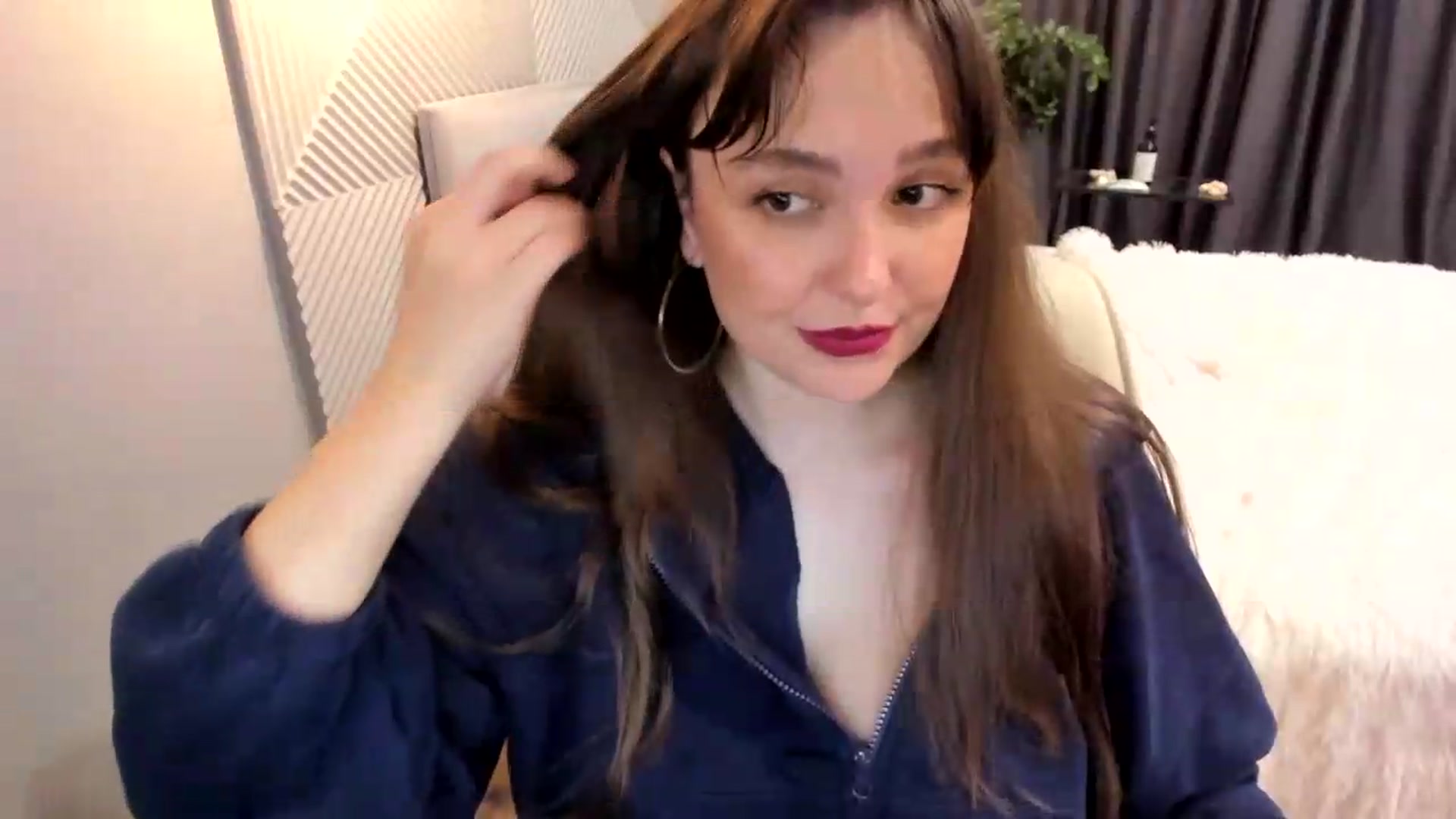 Gallery image thumbnail from AngryKat's myfreecams stream on, 07/19/2026, 20:33 image 13 of 20