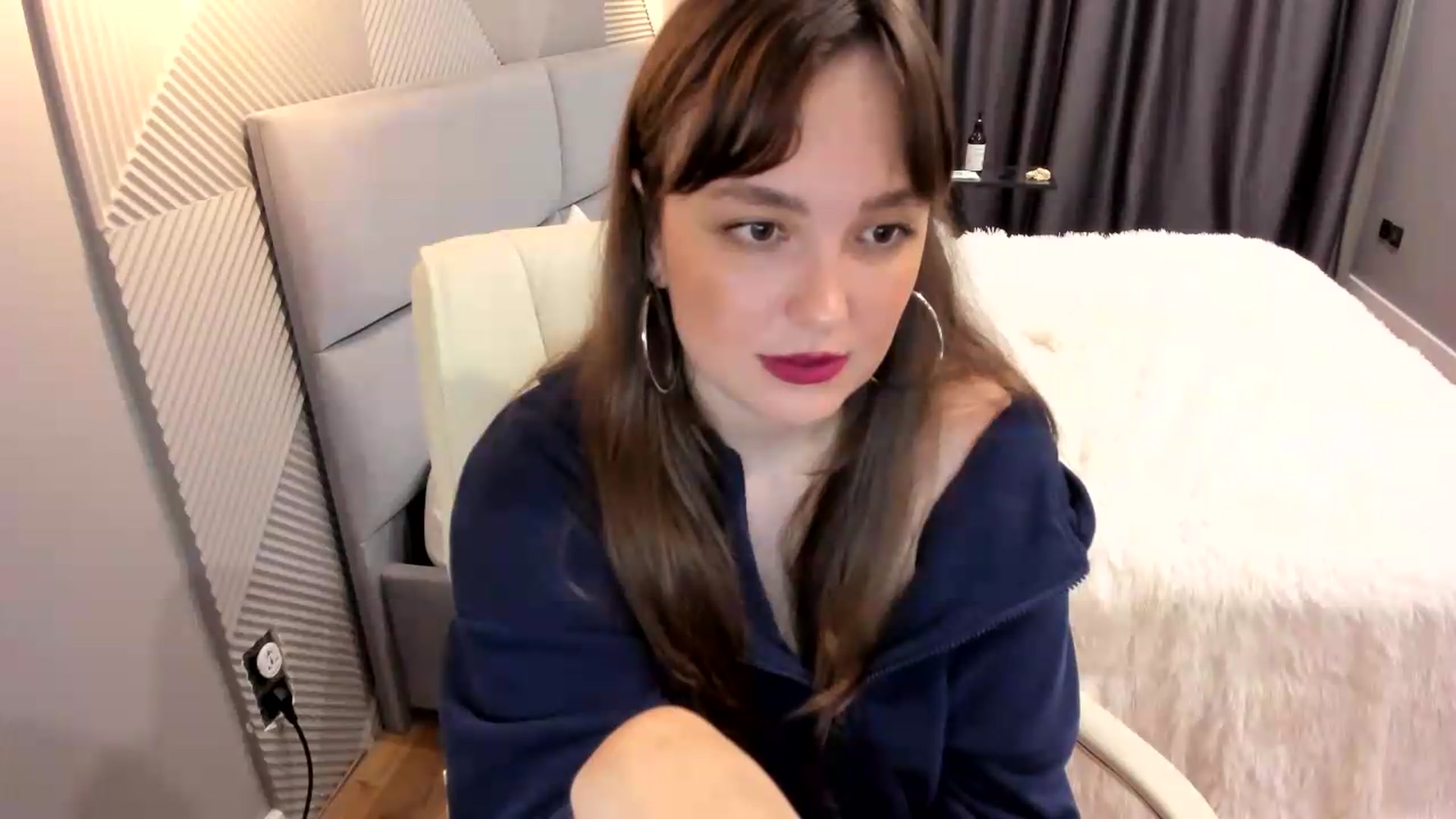 Gallery image thumbnail from AngryKat's myfreecams stream on, 07/19/2026, 20:33 image 15 of 20