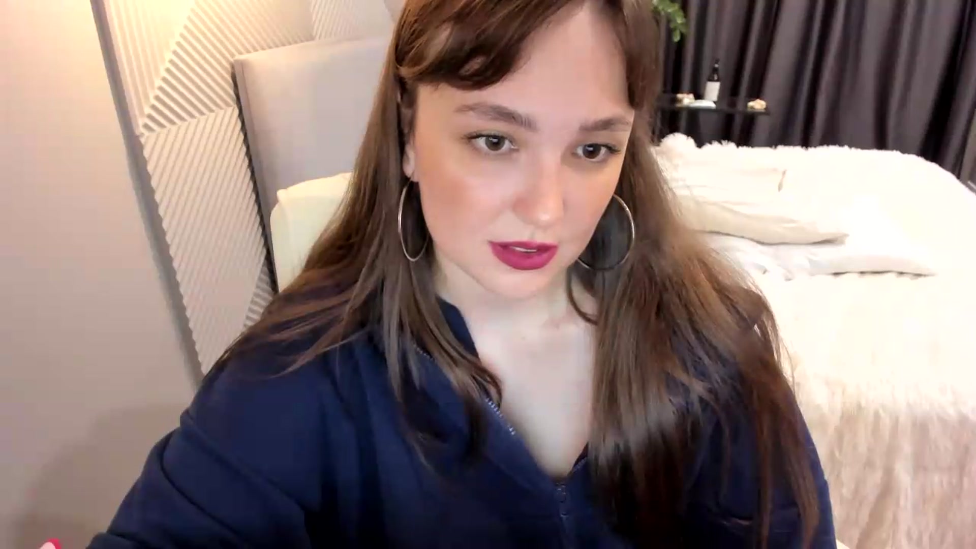 Gallery image thumbnail from AngryKat's myfreecams stream on, 07/19/2026, 20:33 image 19 of 20