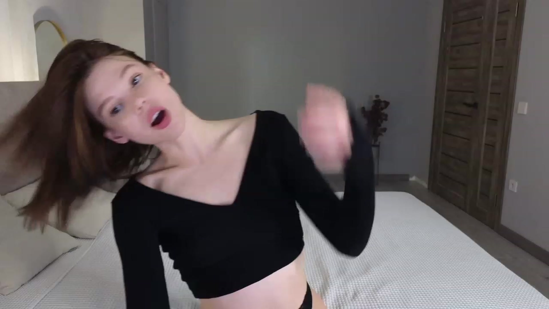 Gallery image thumbnail from AniButler's myfreecams stream on, 05/30/2023, 21:03 image 16 of 20