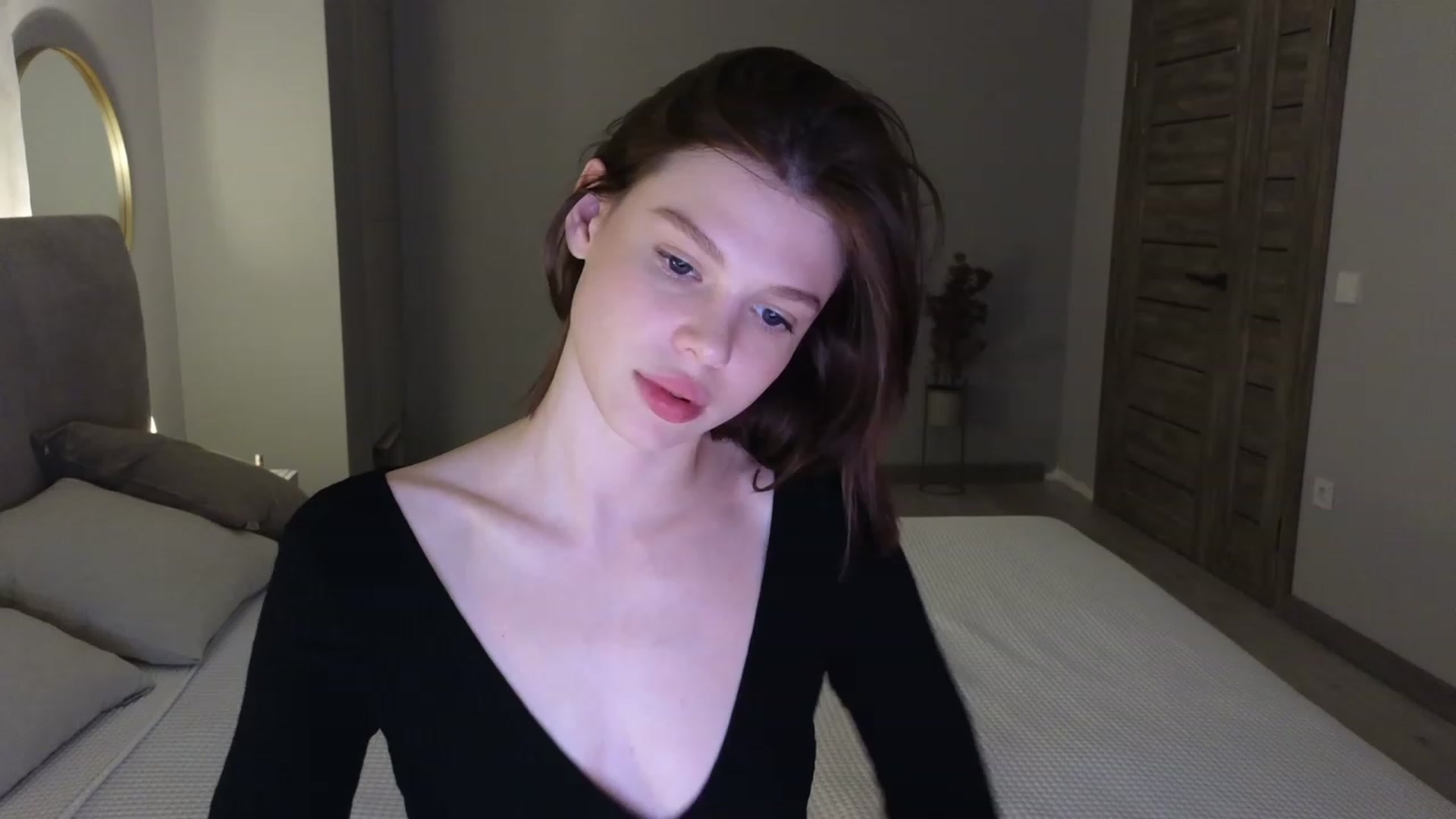 Gallery image thumbnail from AniButler's myfreecams stream on, 05/30/2023, 21:03 image 7 of 20