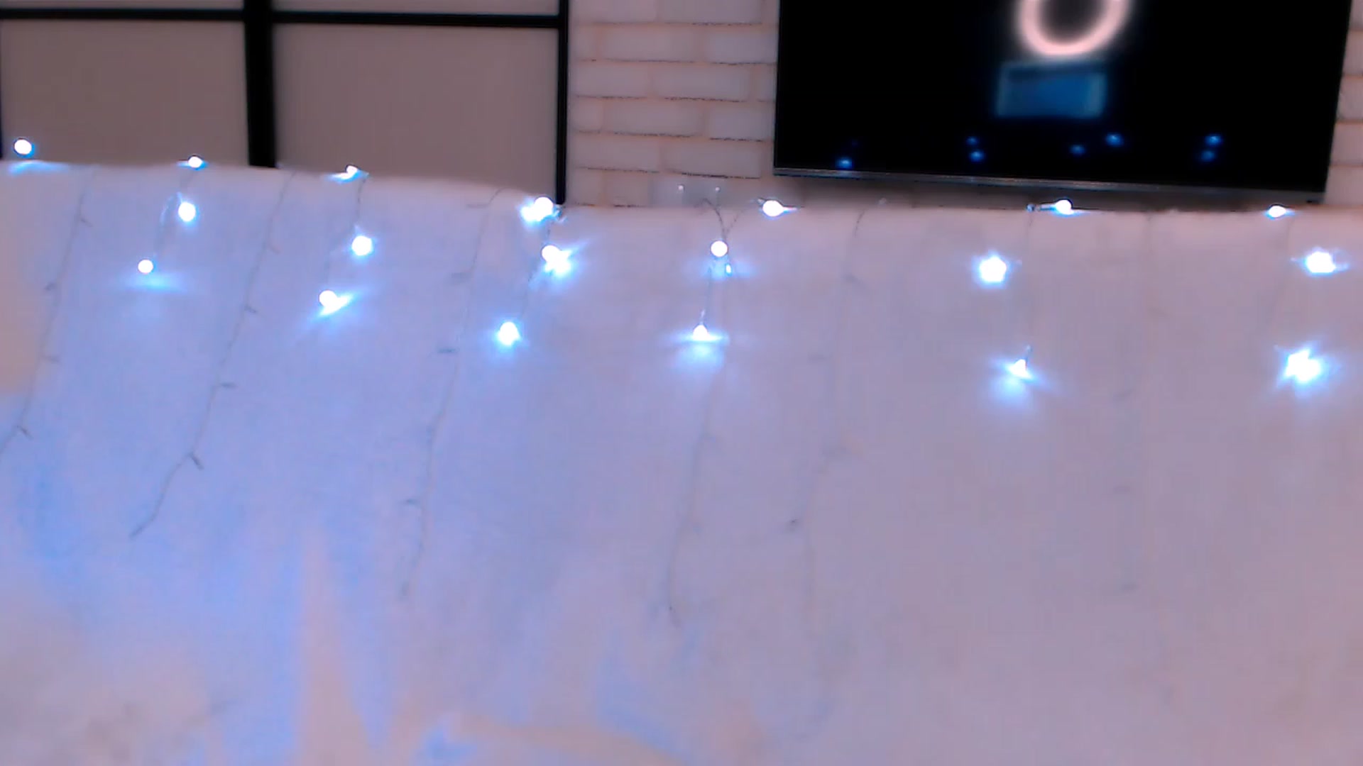 Gallery image thumbnail from AniRi's myfreecams stream on, 12/24/2022, 01:14 image 16 of 20