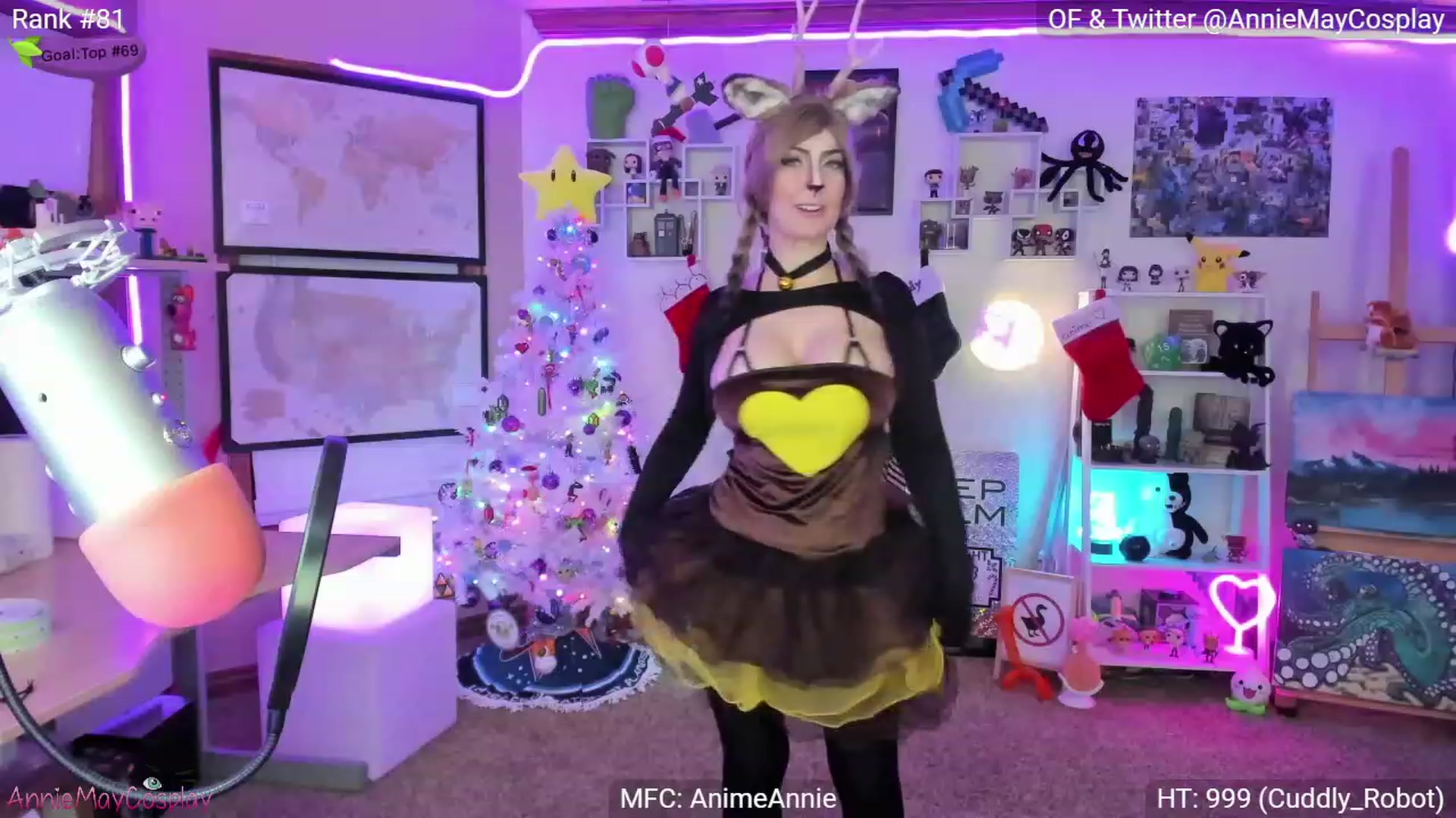 Gallery image thumbnail from AnimeAnnie's myfreecams stream on, 12/15/2022, 05:06 image 5 of 20