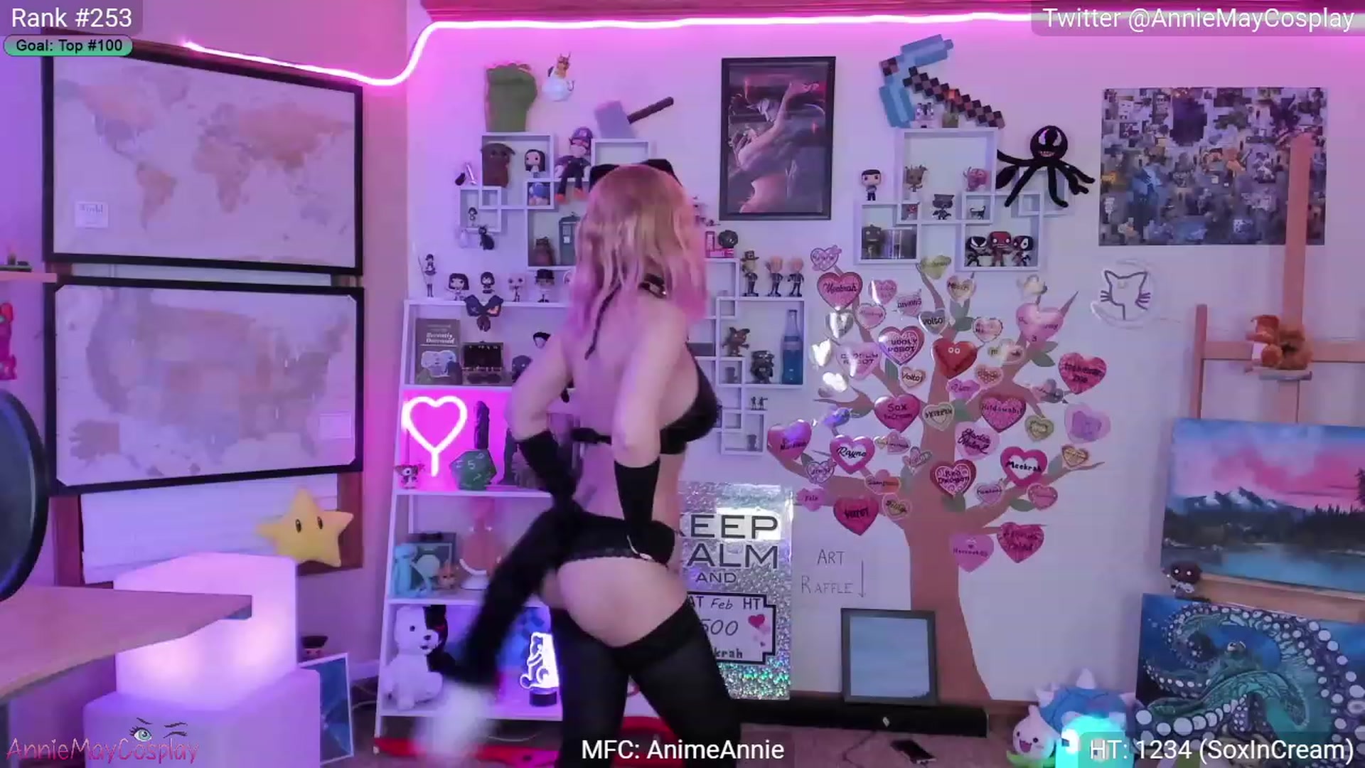 Gallery image thumbnail from AnimeAnnie's myfreecams stream on, 02/12/2023, 02:24 image 18 of 20