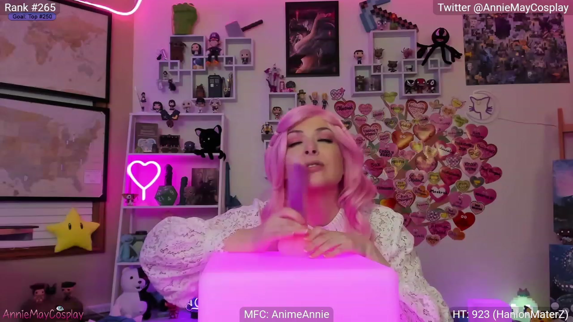 Gallery image thumbnail from AnimeAnnie's myfreecams stream on, 03/09/2023, 04:14 image 10 of 20