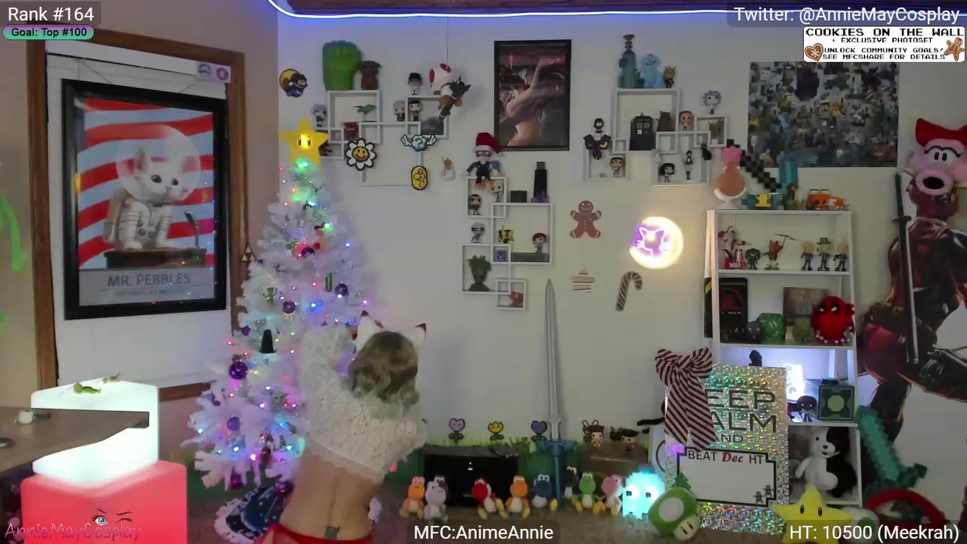 Gallery image thumbnail from AnimeAnnie's myfreecams stream on, 12/03/2023, 04:32 image 17 of 20