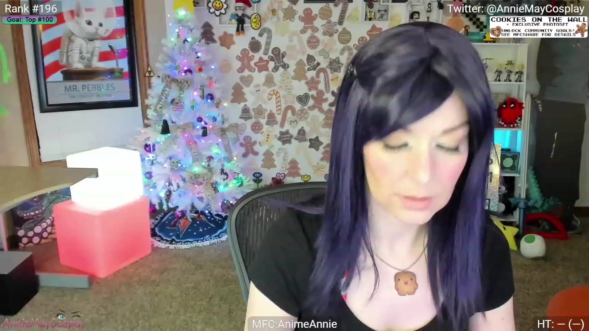Gallery image thumbnail from AnimeAnnie's myfreecams stream on, 12/14/2023, 02:04 image 12 of 20