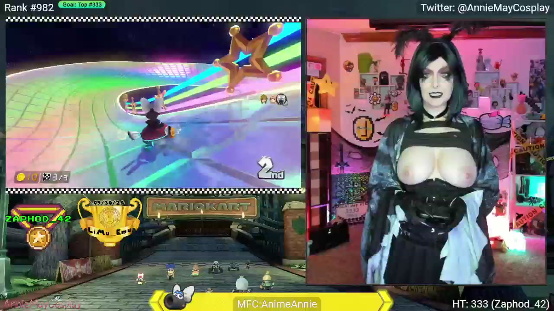 Gallery image thumbnail from AnimeAnnie's myfreecams stream on, 10/31/2024, 01:40 image 12 of 20