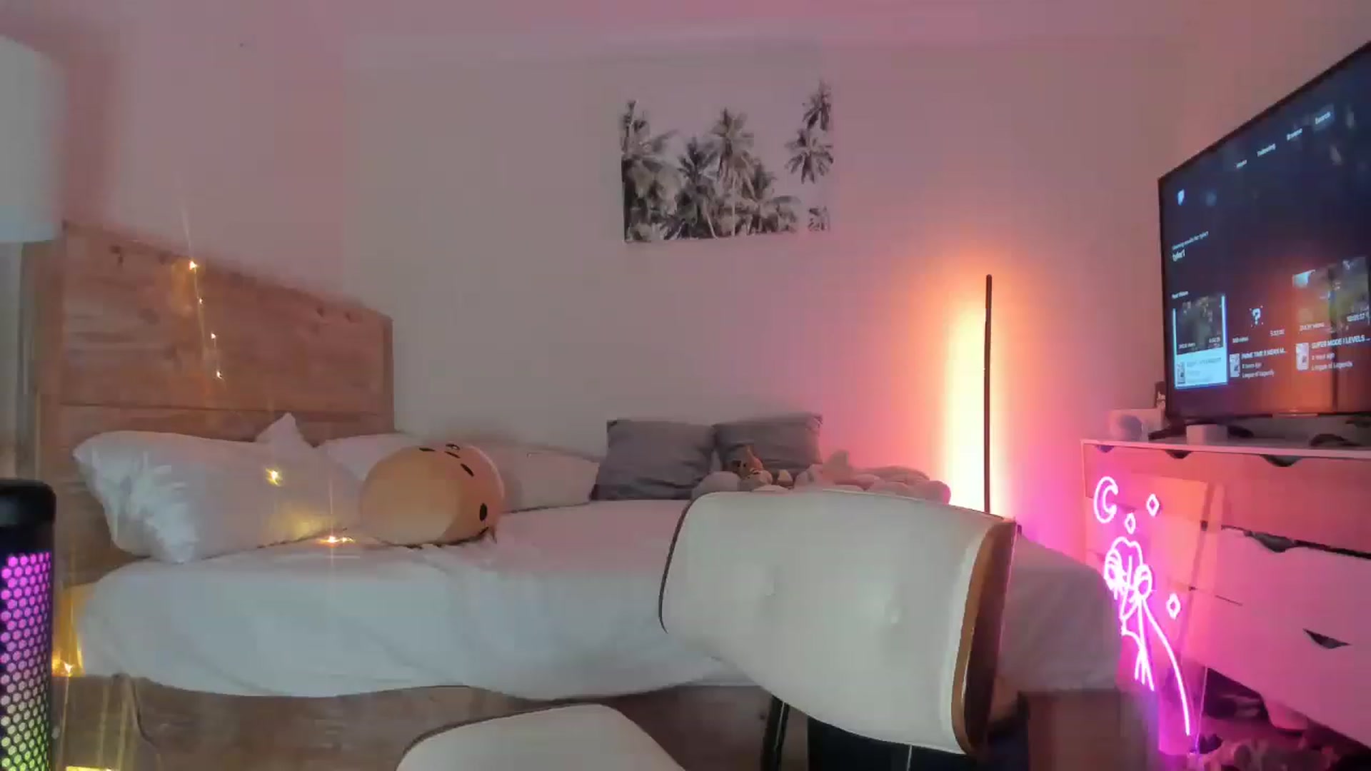 Gallery image thumbnail from AnimeAva's myfreecams stream on, 02/14/2023, 03:51 image 17 of 20