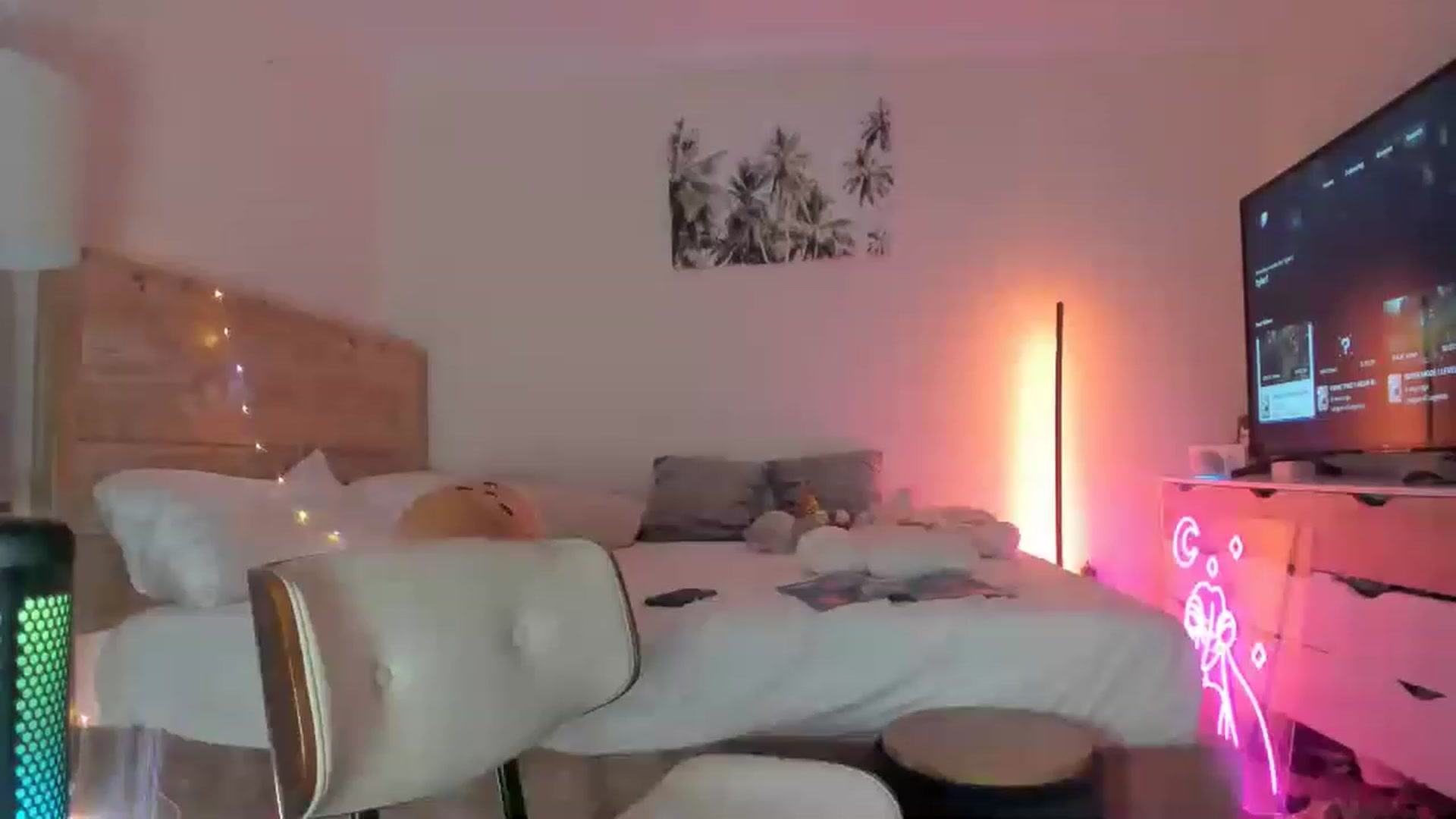 Gallery image thumbnail from AnimeAva's myfreecams stream on, 02/14/2023, 03:51 image 9 of 20