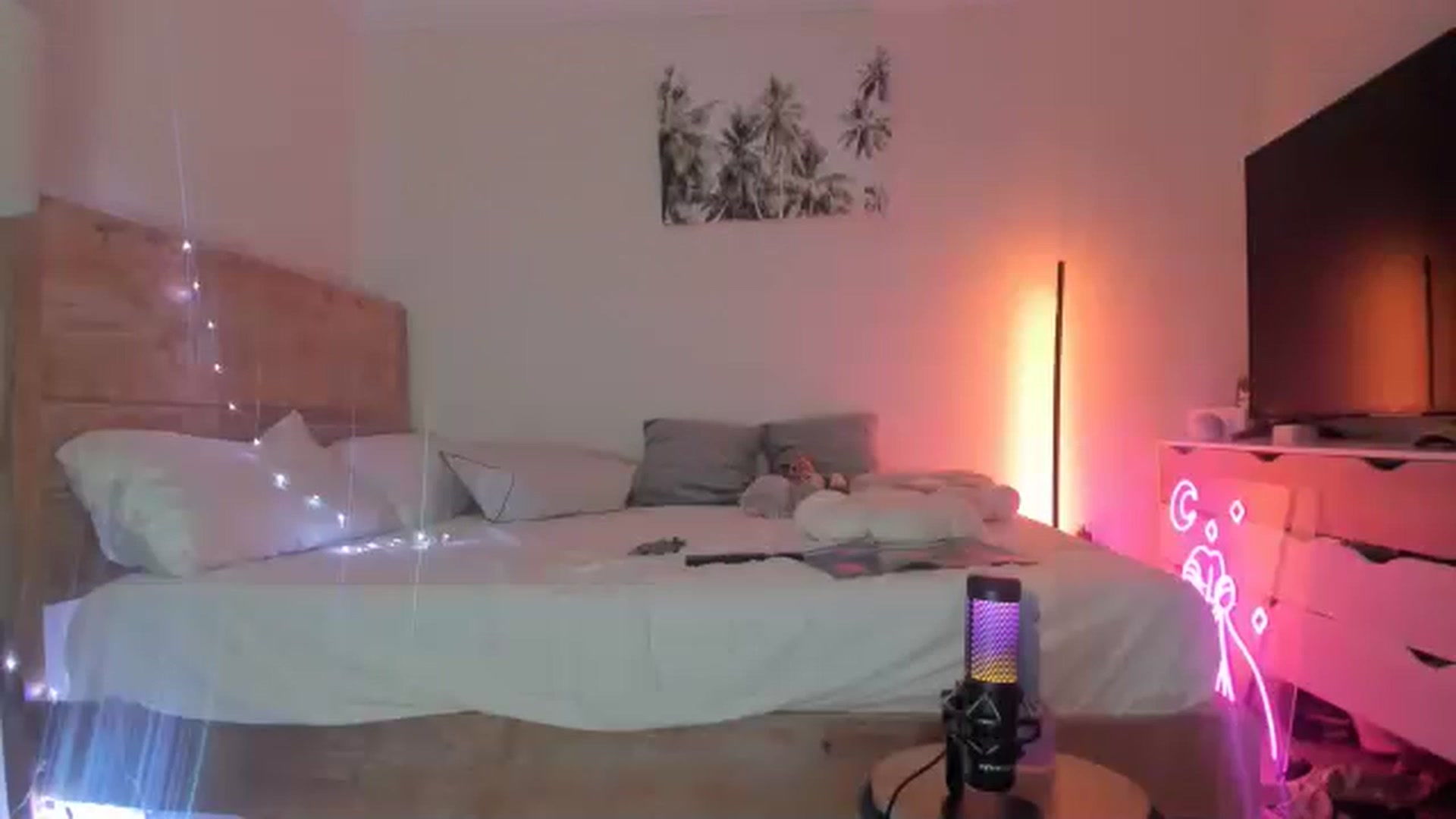 Gallery image thumbnail from AnimeAva's myfreecams stream on, 02/14/2023, 05:23 image 9 of 20