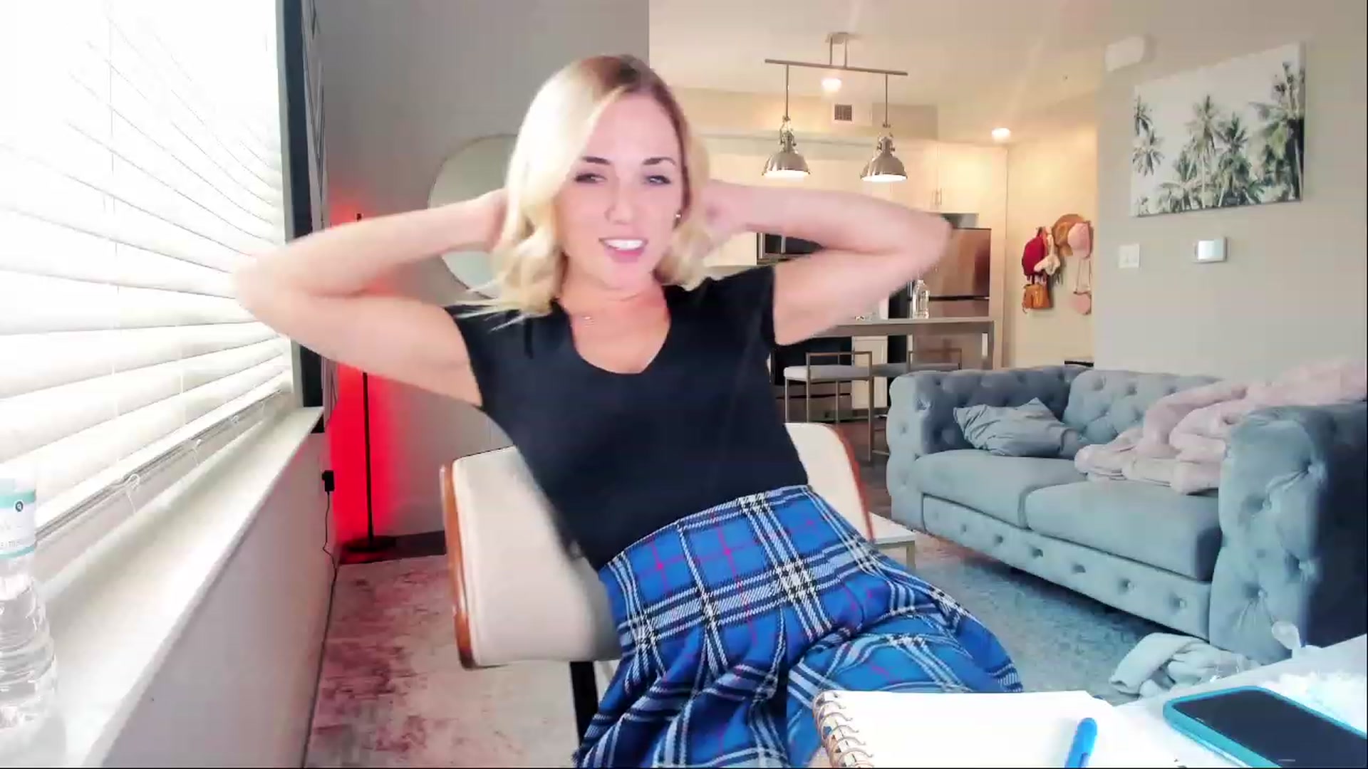 Gallery image thumbnail from AnimeAva's myfreecams stream on, 05/16/2023, 21:32 image 19 of 20