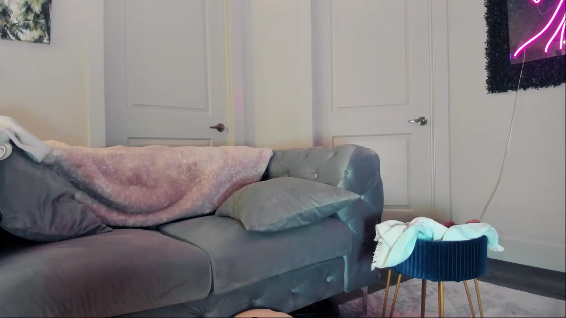 Gallery image thumbnail from AnimeAva's myfreecams stream on, 05/26/2023, 01:32 image 12 of 20