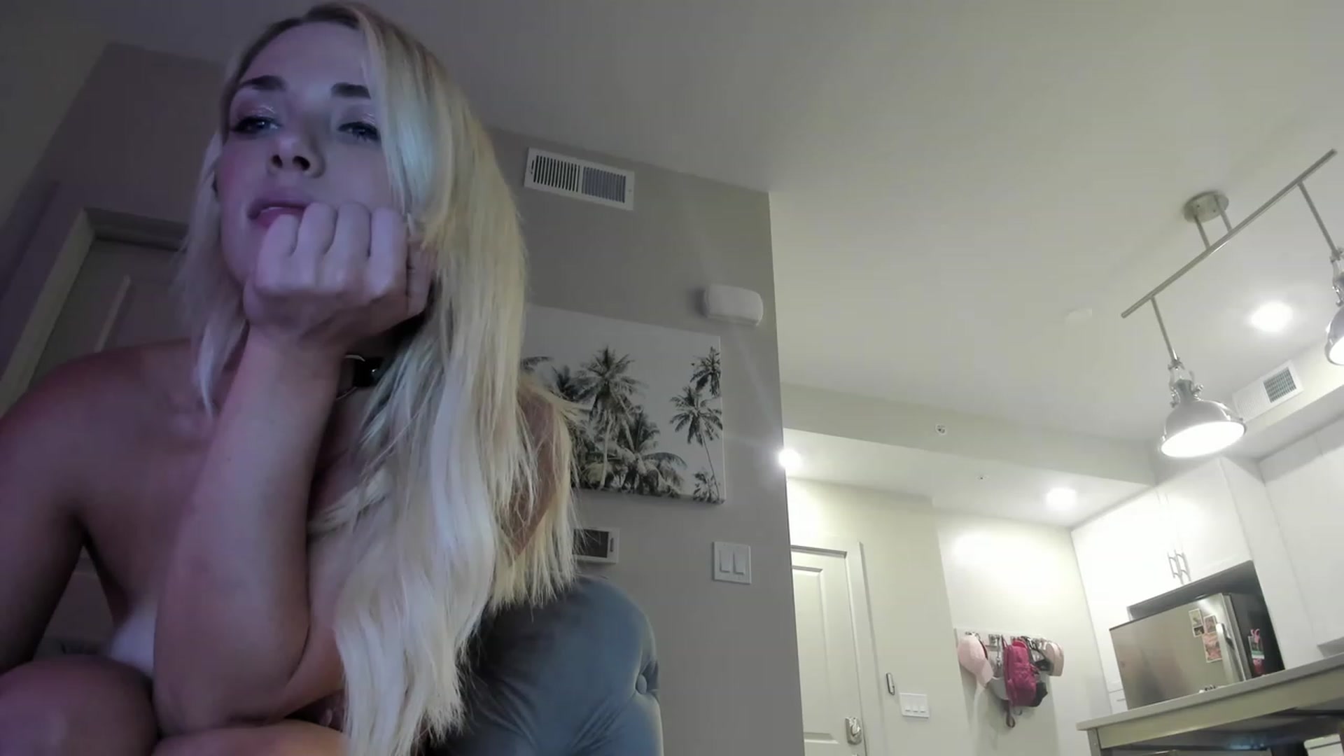 Gallery image thumbnail from AnimeAva's myfreecams stream on, 06/27/2023, 05:09 image 8 of 20