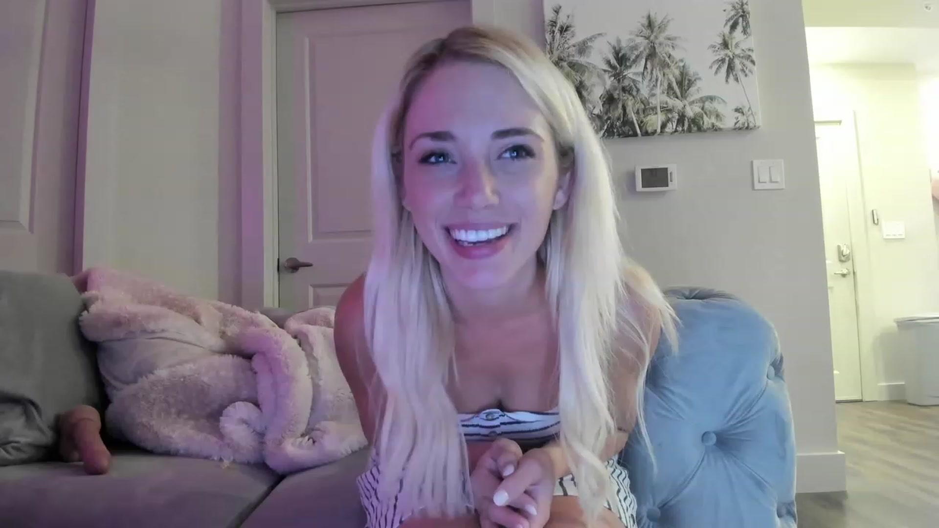 Gallery image thumbnail from AnimeAva's myfreecams stream on, 06/27/2023, 06:01 image 8 of 20