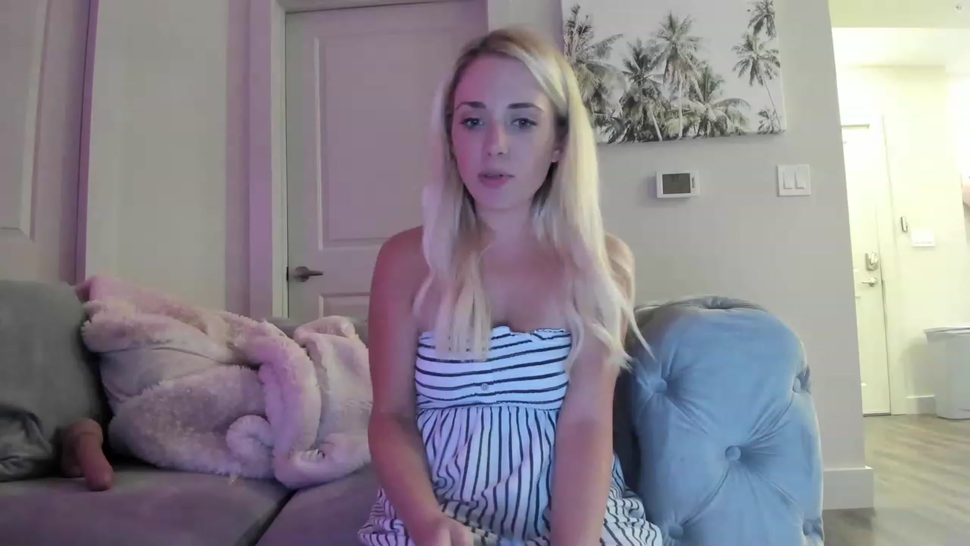 Gallery image thumbnail from AnimeAva's myfreecams stream on, 06/27/2023, 06:01 image 5 of 20