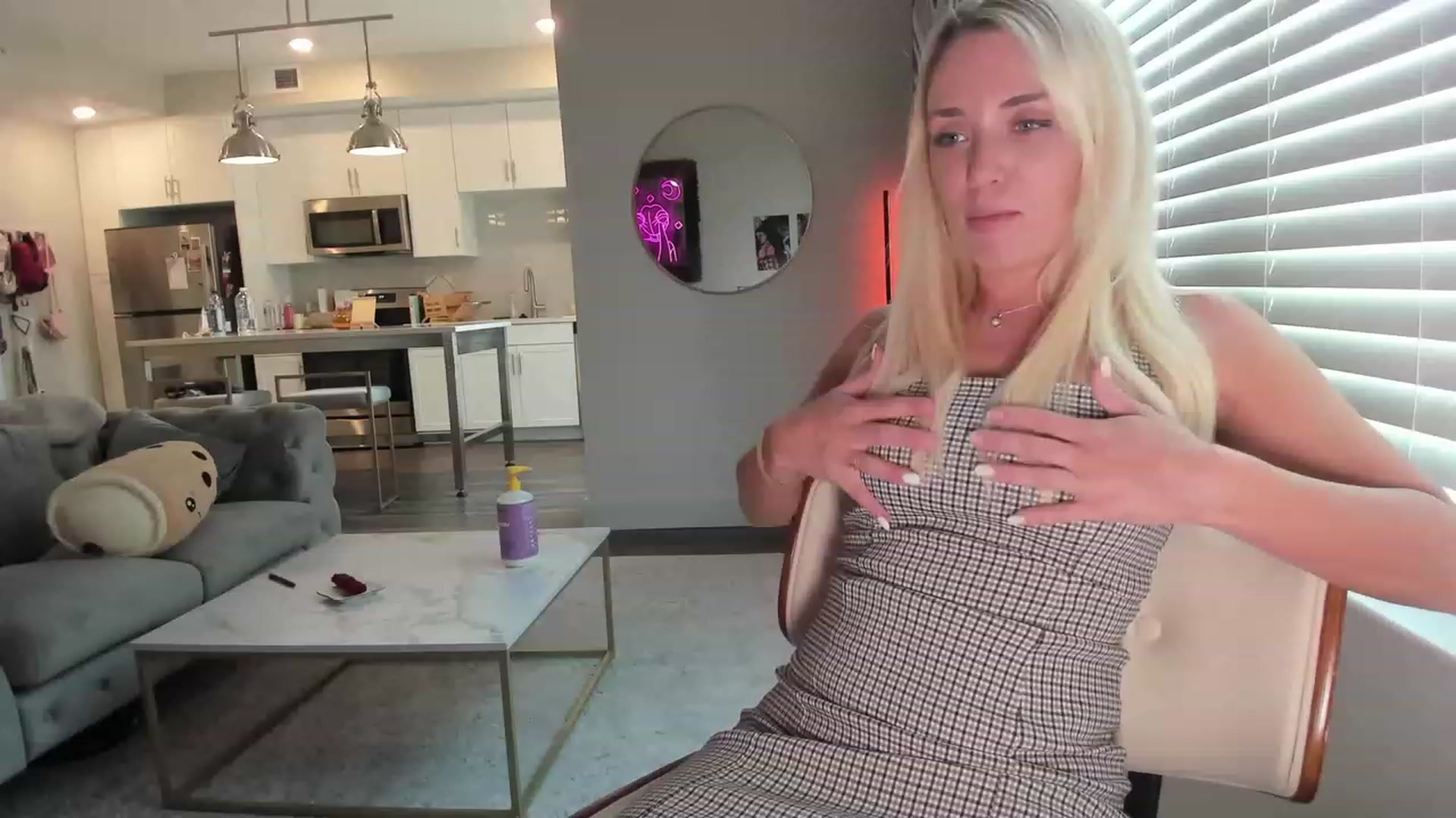 Gallery image thumbnail from AnimeAva's myfreecams stream on, 07/12/2023, 18:46 image 6 of 20