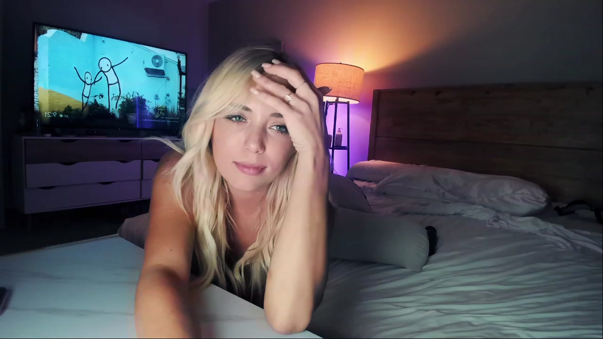 Gallery image thumbnail from AnimeAva's myfreecams stream on, 09/13/2023, 01:41 image 13 of 20