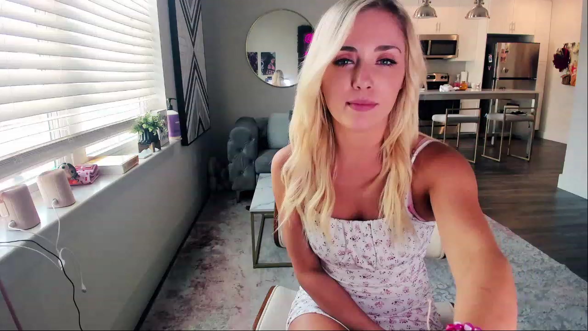 Gallery image thumbnail from AnimeAva's myfreecams stream on, 09/25/2023, 19:52 image 18 of 20
