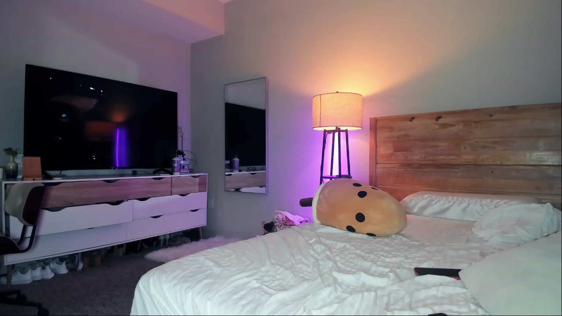 Gallery image thumbnail from AnimeAva's myfreecams stream on, 10/17/2023, 24:09 image 15 of 20