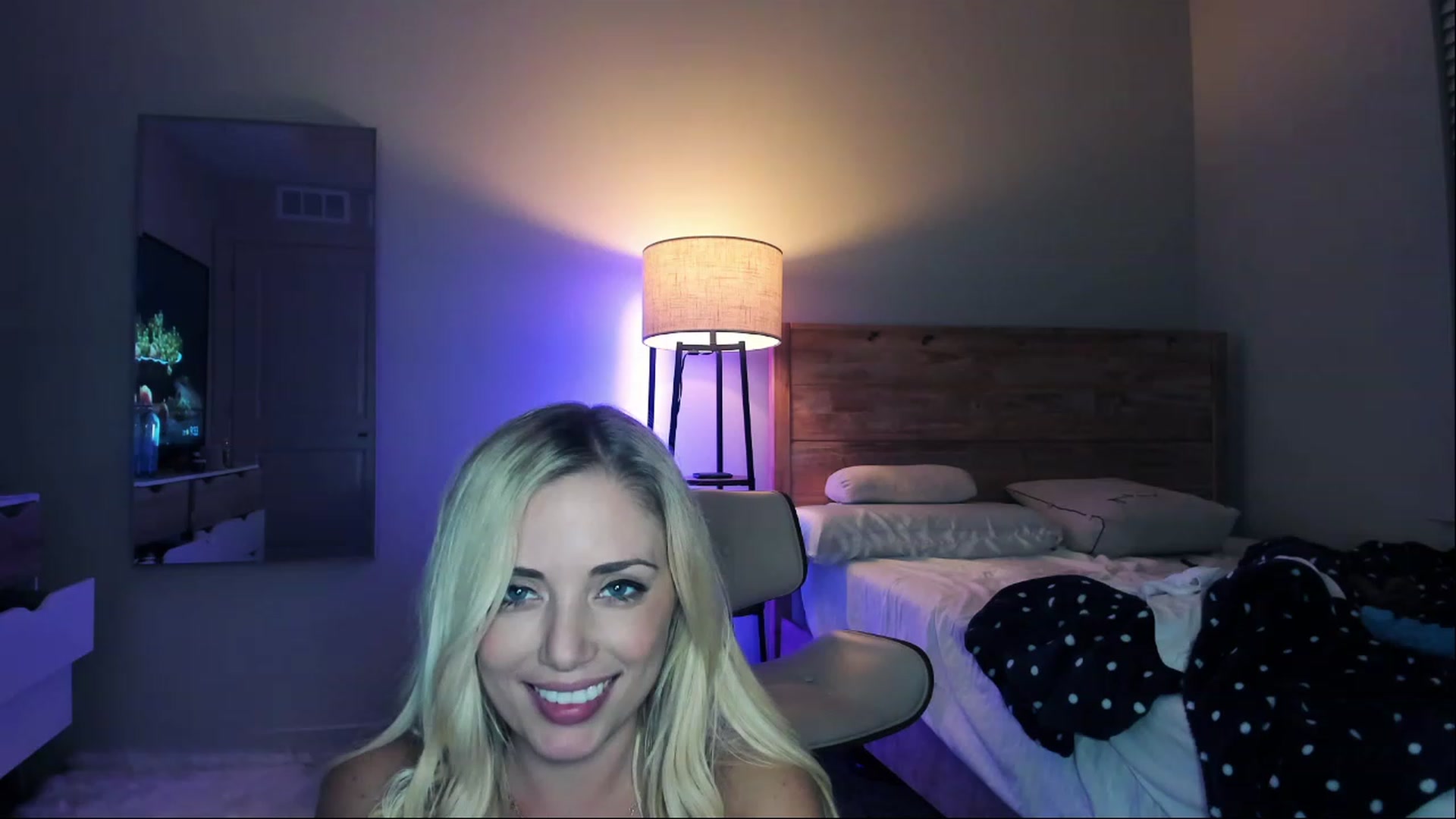 Gallery image thumbnail from AnimeAva's myfreecams stream on, 10/21/2023, 01:41 image 19 of 20