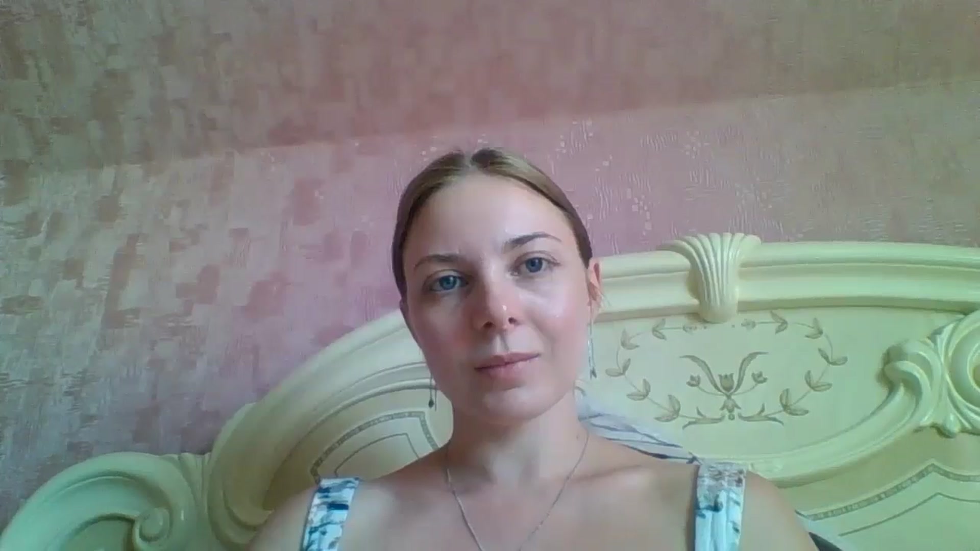 Gallery image thumbnail from AnisaLee's myfreecams stream on, 04/21/2025, 11:35 image 2 of 20