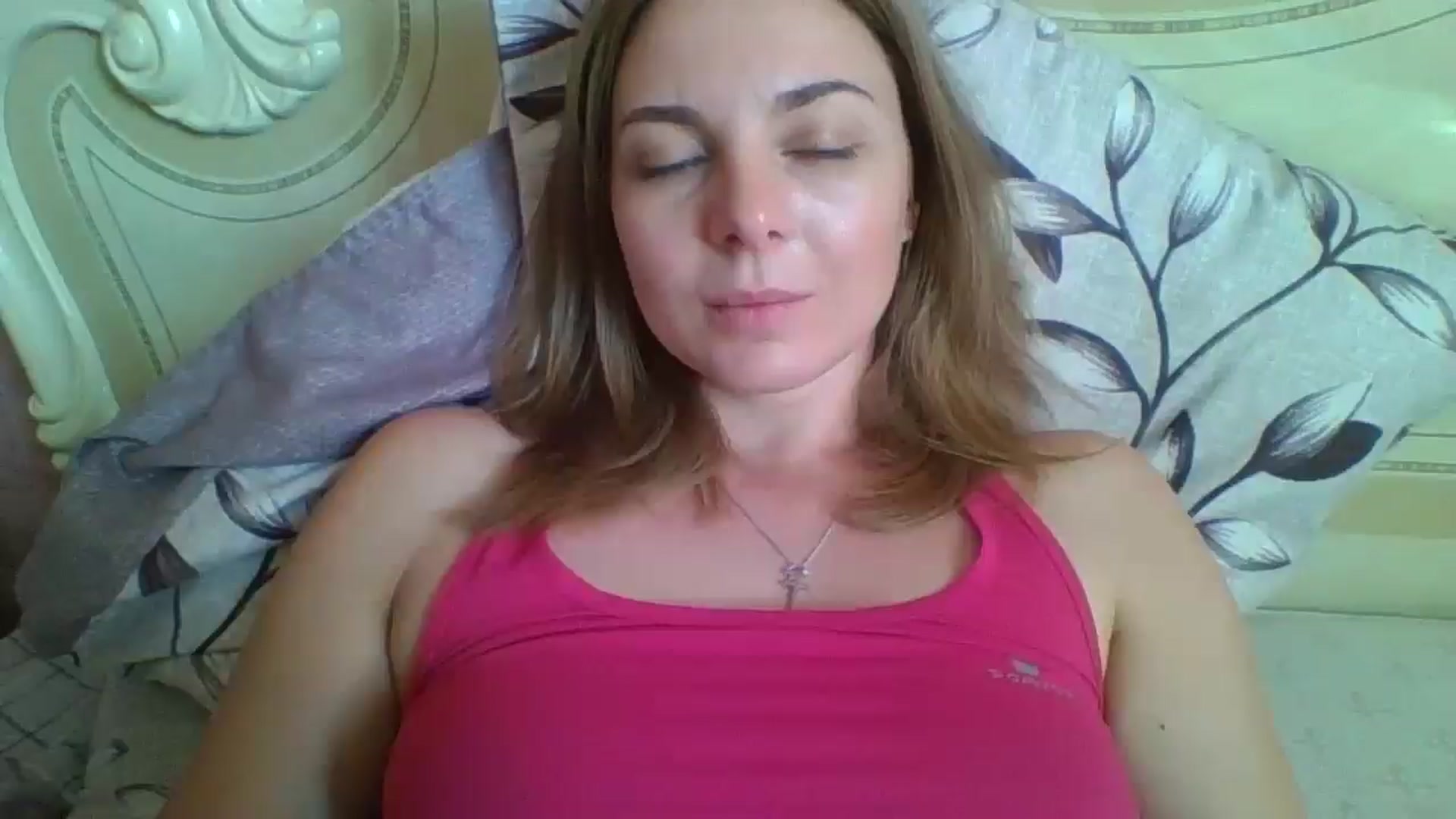Gallery image thumbnail from AnisaLee's myfreecams stream on, 04/22/2025, 10:54 image 10 of 20