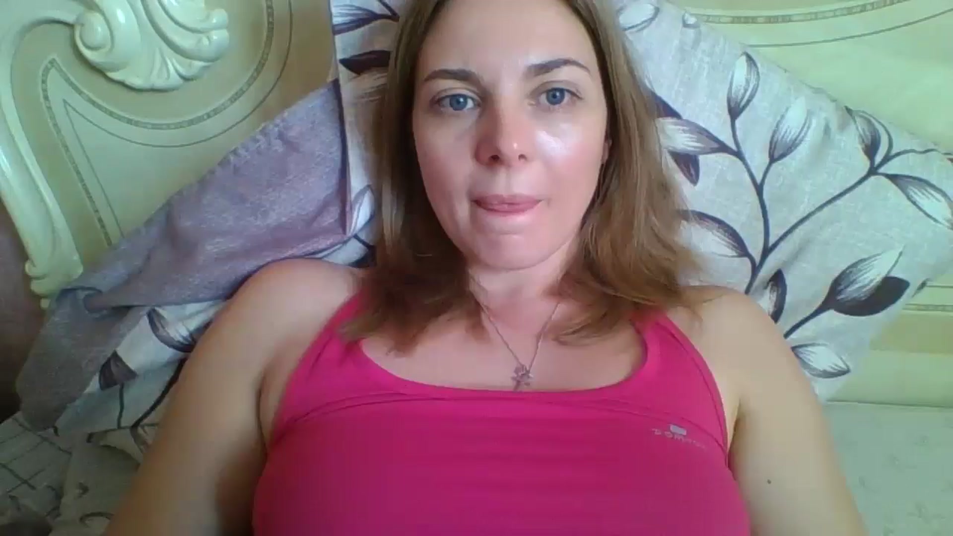 Gallery image thumbnail from AnisaLee's myfreecams stream on, 04/22/2025, 10:54 image 17 of 20