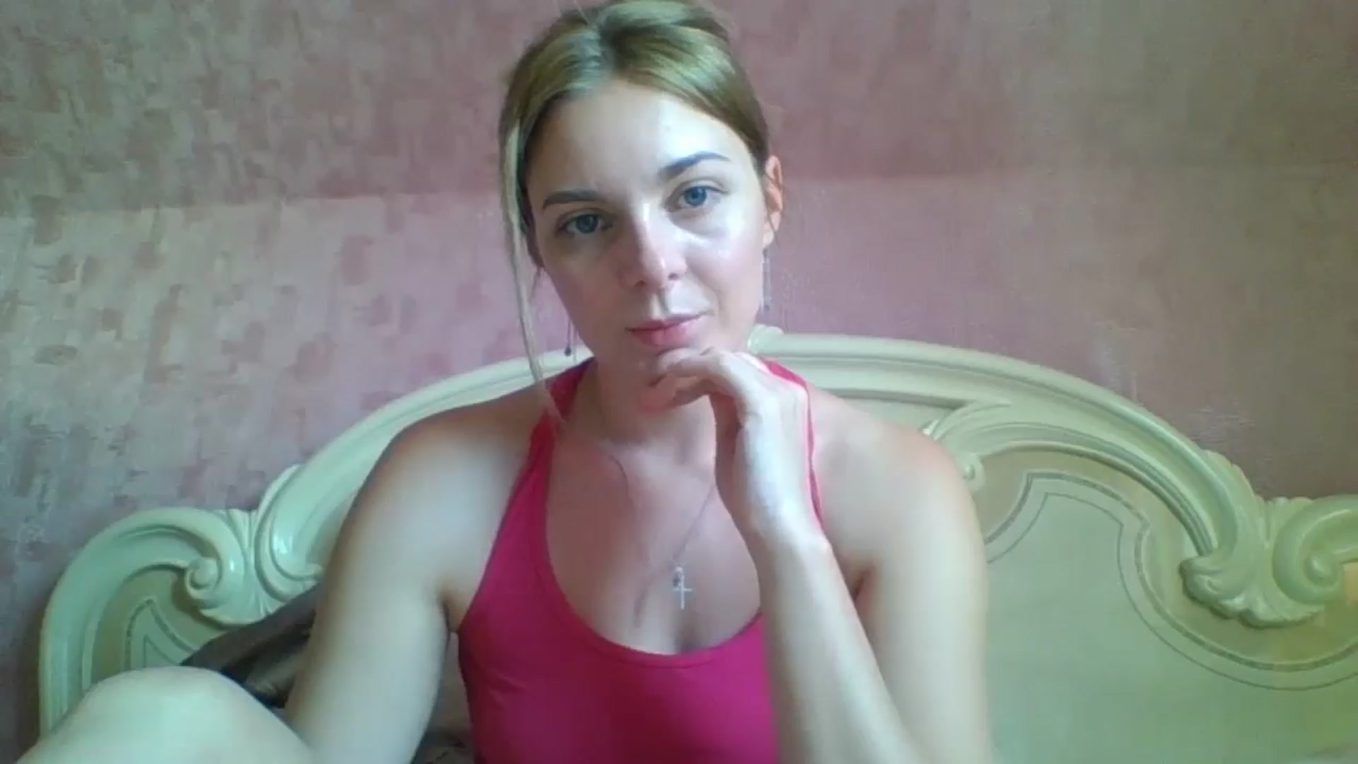 Gallery image thumbnail from AnisaLee's myfreecams stream on, 04/22/2025, 12:00 image 6 of 20