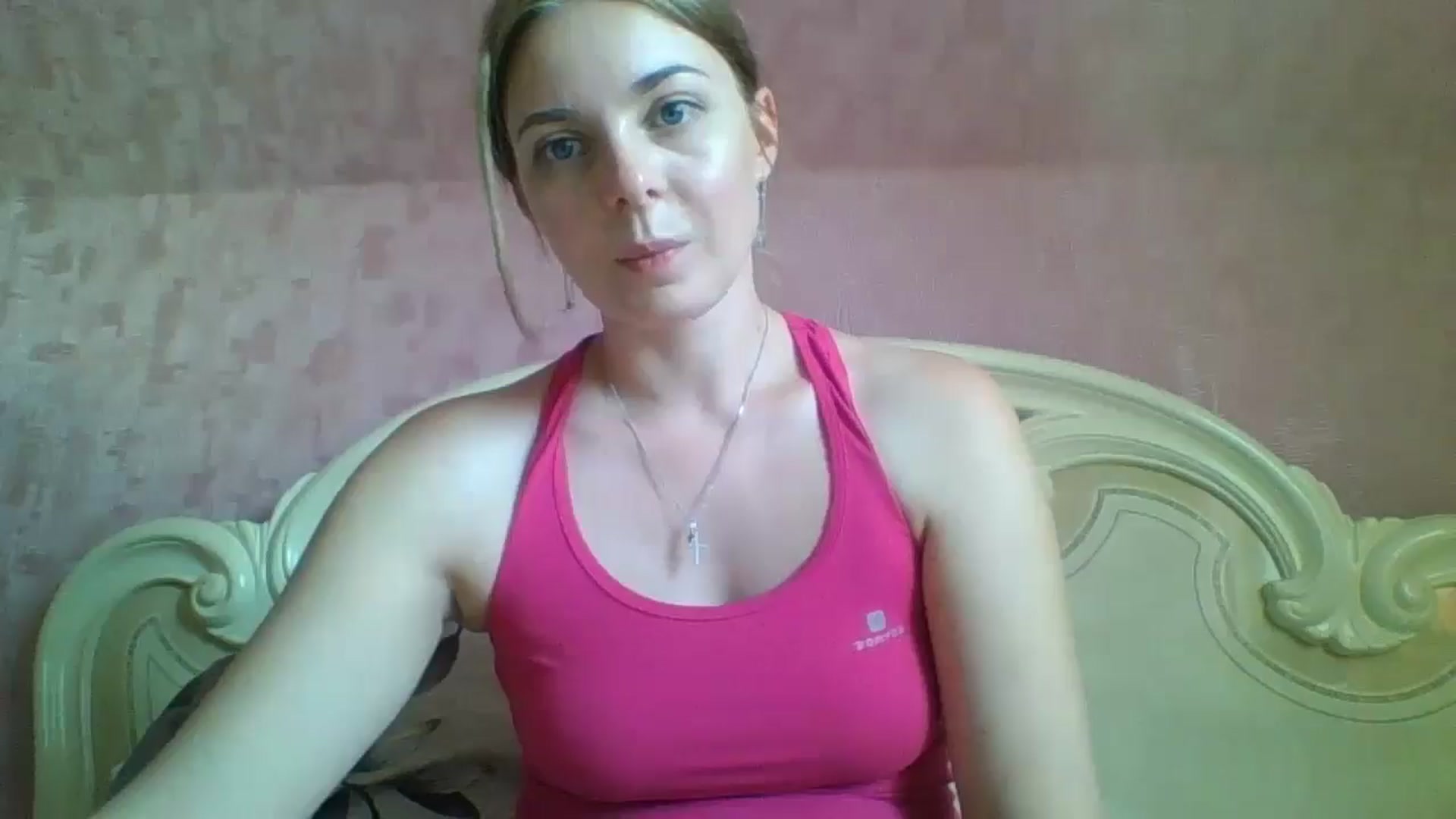 Gallery image thumbnail from AnisaLee's myfreecams stream on, 04/22/2025, 12:00 image 3 of 20