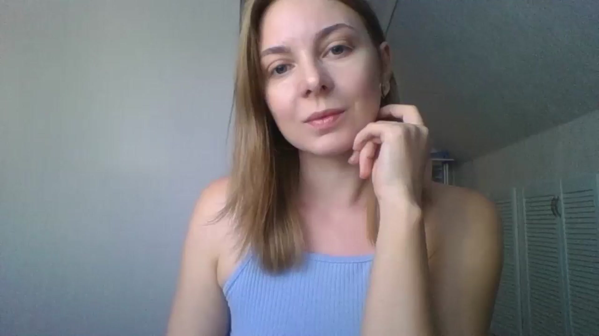Gallery image thumbnail from AnisaLee's myfreecams stream on, 04/25/2025, 07:34 image 1 of 20