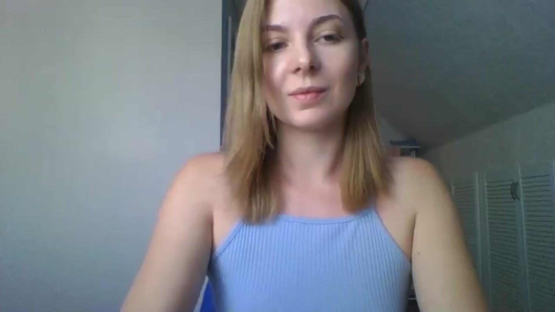 Gallery image thumbnail from AnisaLee's myfreecams stream on, 04/25/2025, 07:34 image 4 of 20