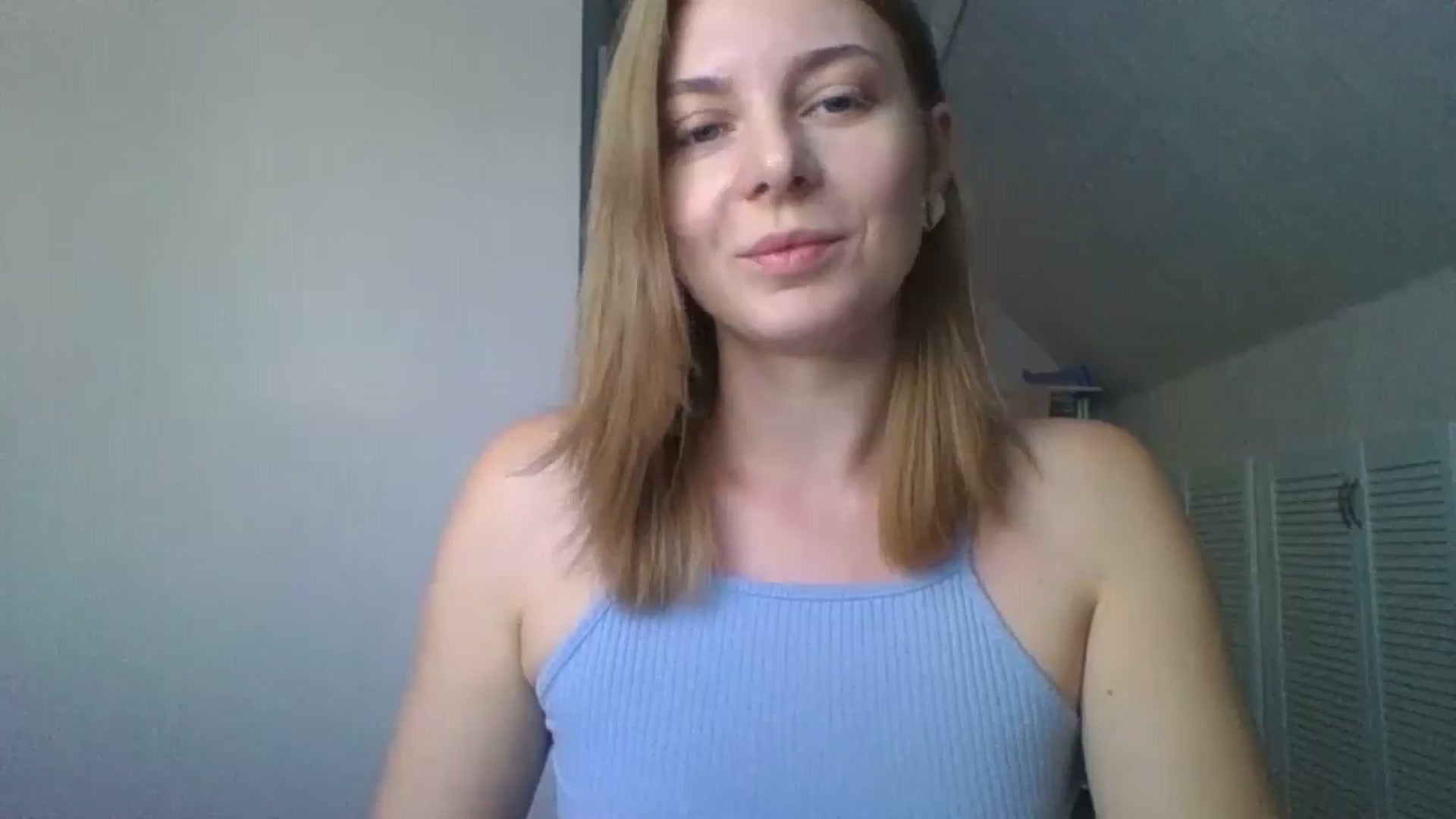 Gallery image thumbnail from AnisaLee's myfreecams stream on, 04/25/2025, 07:34 image 3 of 20