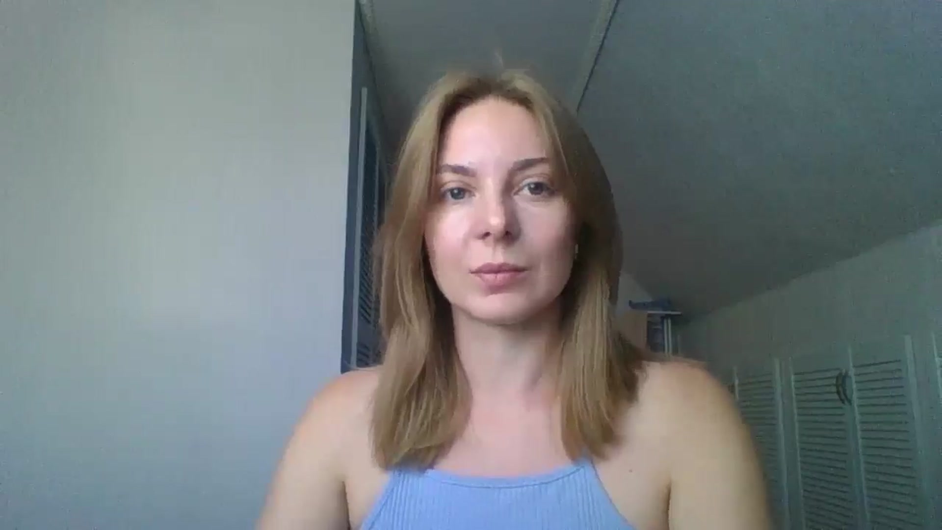 Gallery image thumbnail from AnisaLee's myfreecams stream on, 04/25/2025, 08:05 image 19 of 20