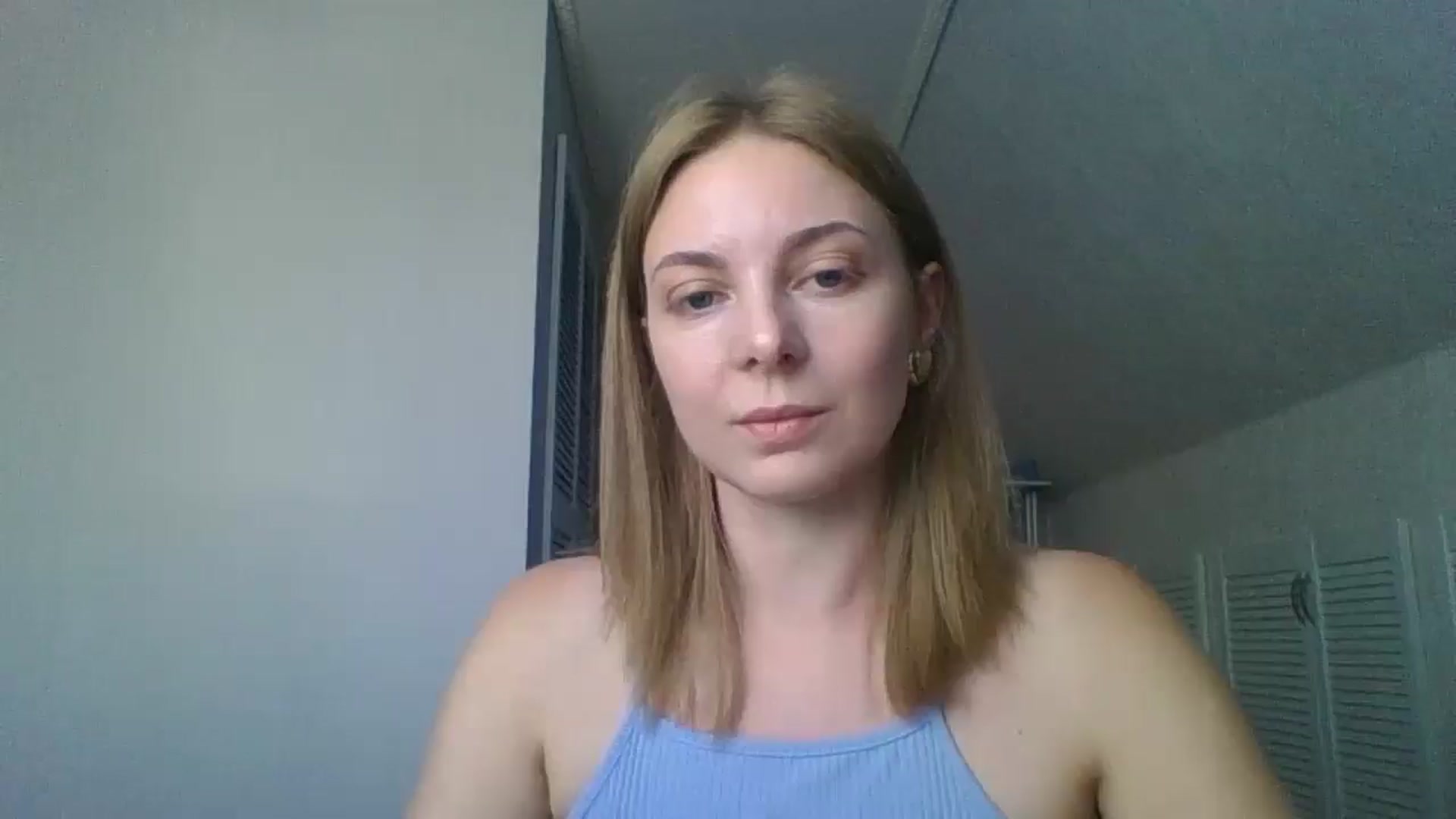 Gallery image thumbnail from AnisaLee's myfreecams stream on, 04/25/2025, 08:05 image 15 of 20