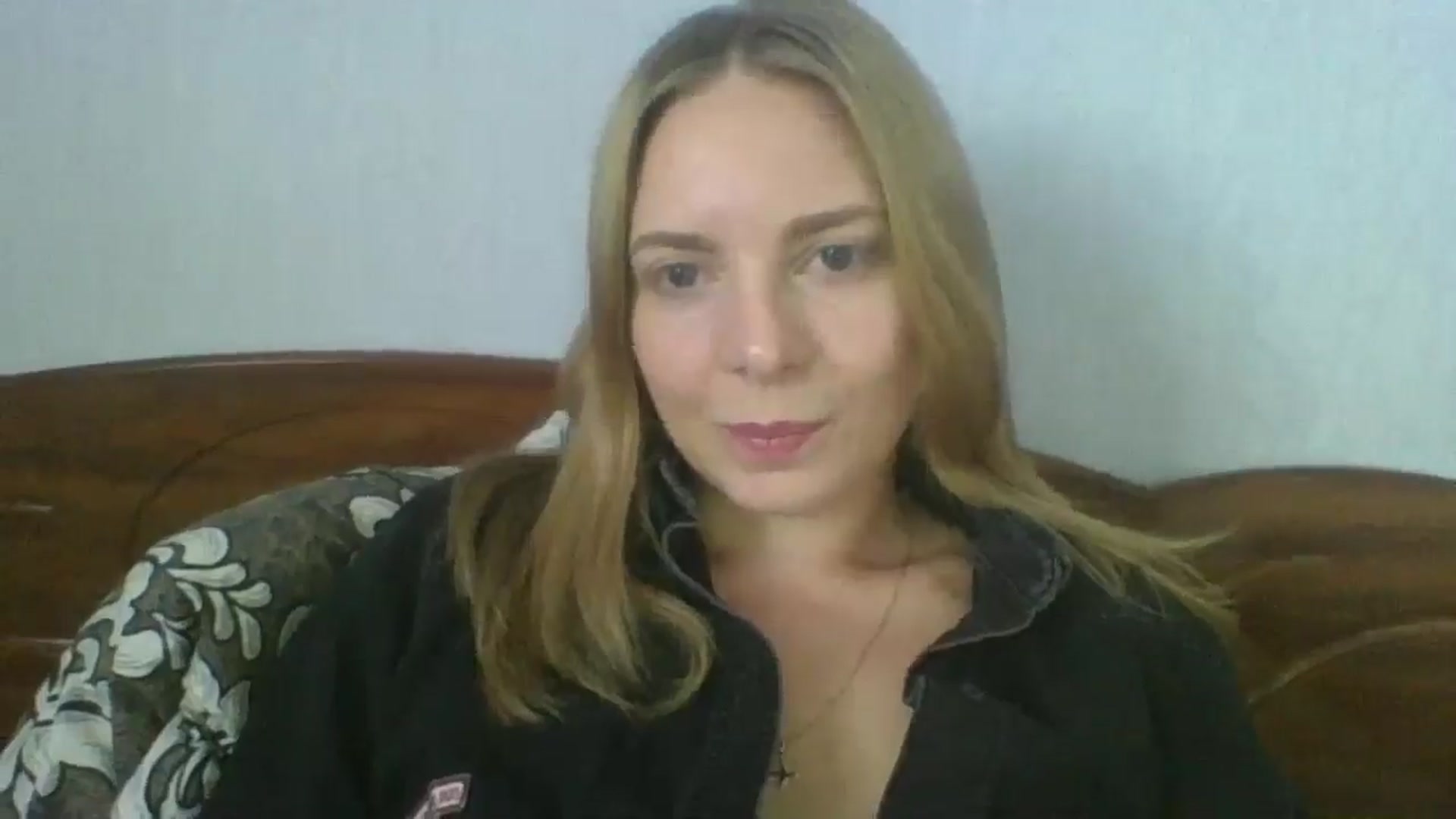 Gallery image thumbnail from AnisaLee's myfreecams stream on, 07/03/2025, 11:59 image 2 of 20