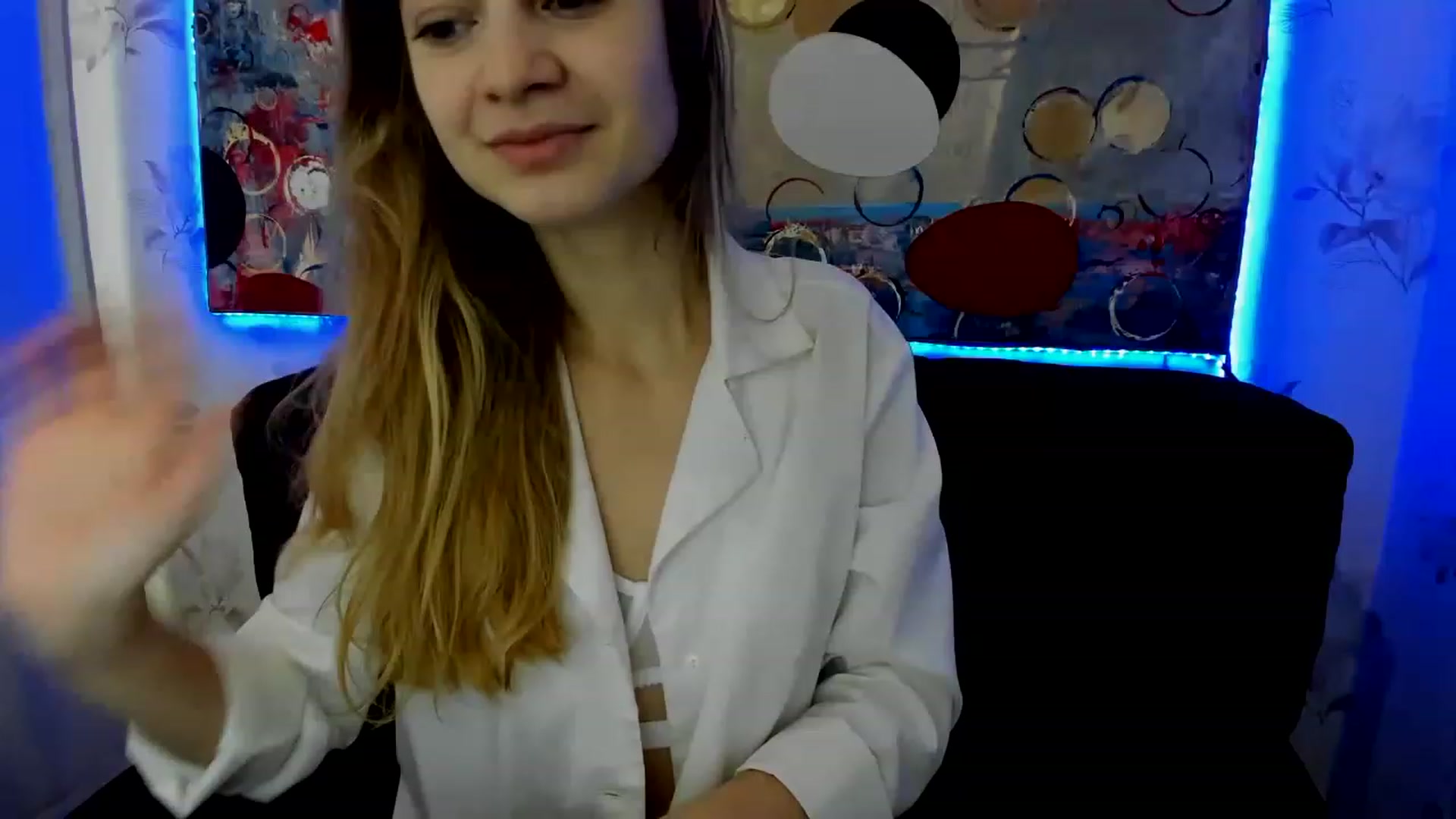 Gallery image thumbnail from AnitaArt's myfreecams stream on, 11/23/2022, 16:05 image 3 of 20