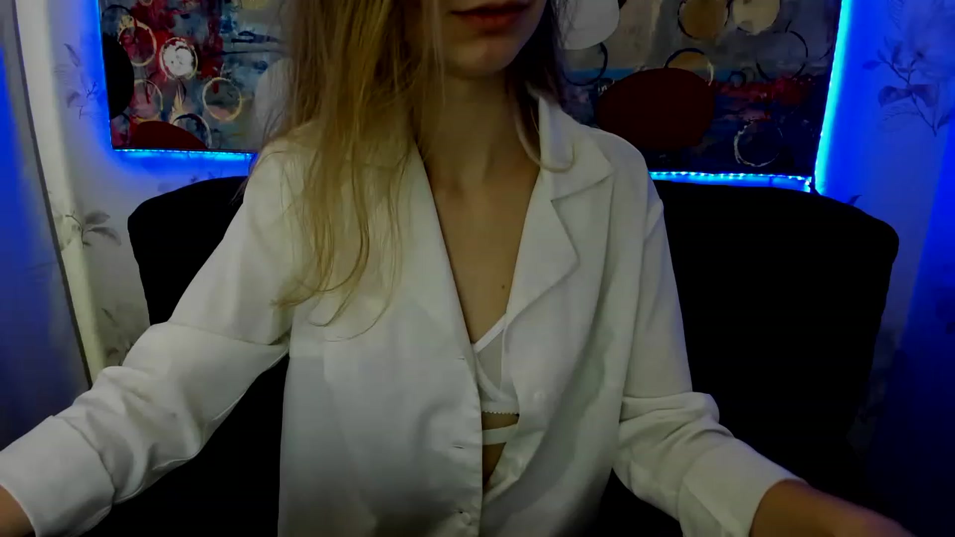 Gallery image thumbnail from AnitaArt's myfreecams stream on, 11/23/2022, 16:05 image 8 of 20