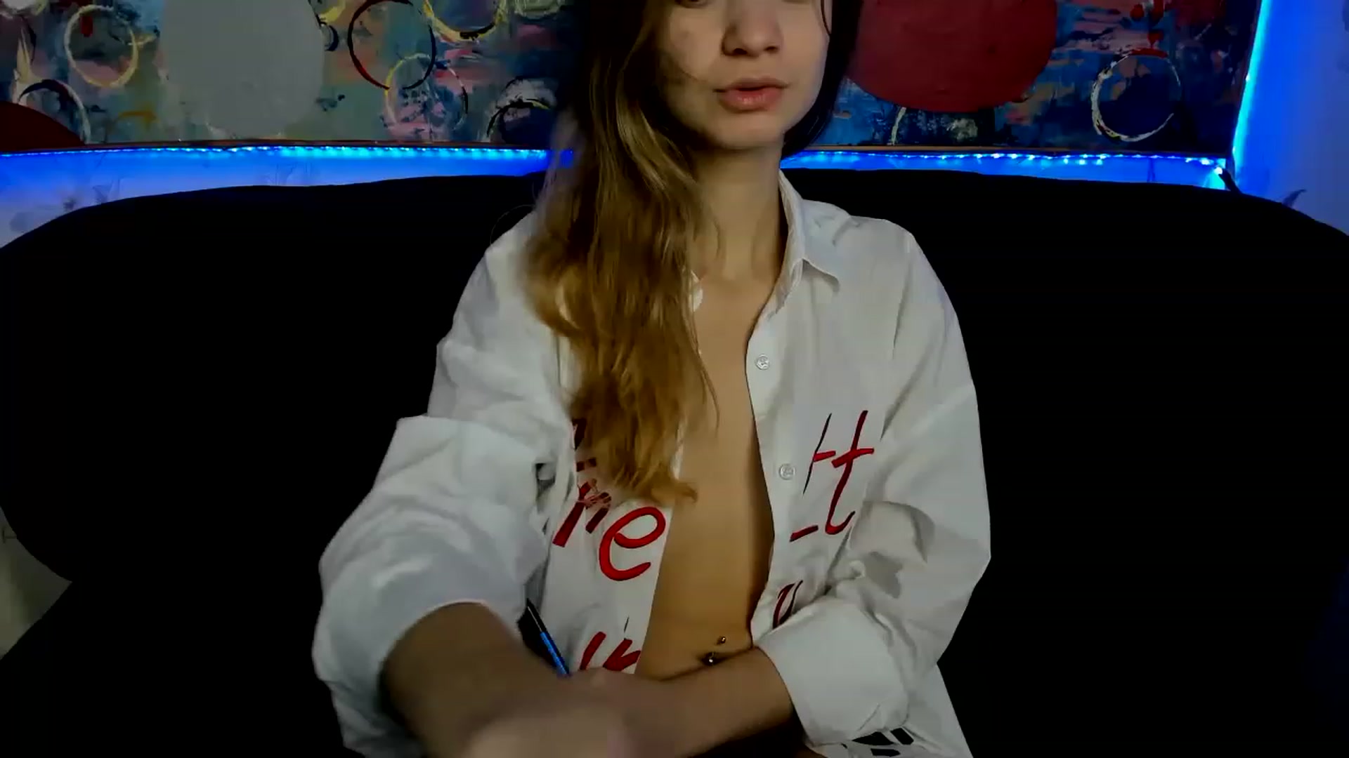 Gallery image thumbnail from AnitaArt's myfreecams stream on, 11/26/2022, 14:41 image 2 of 20