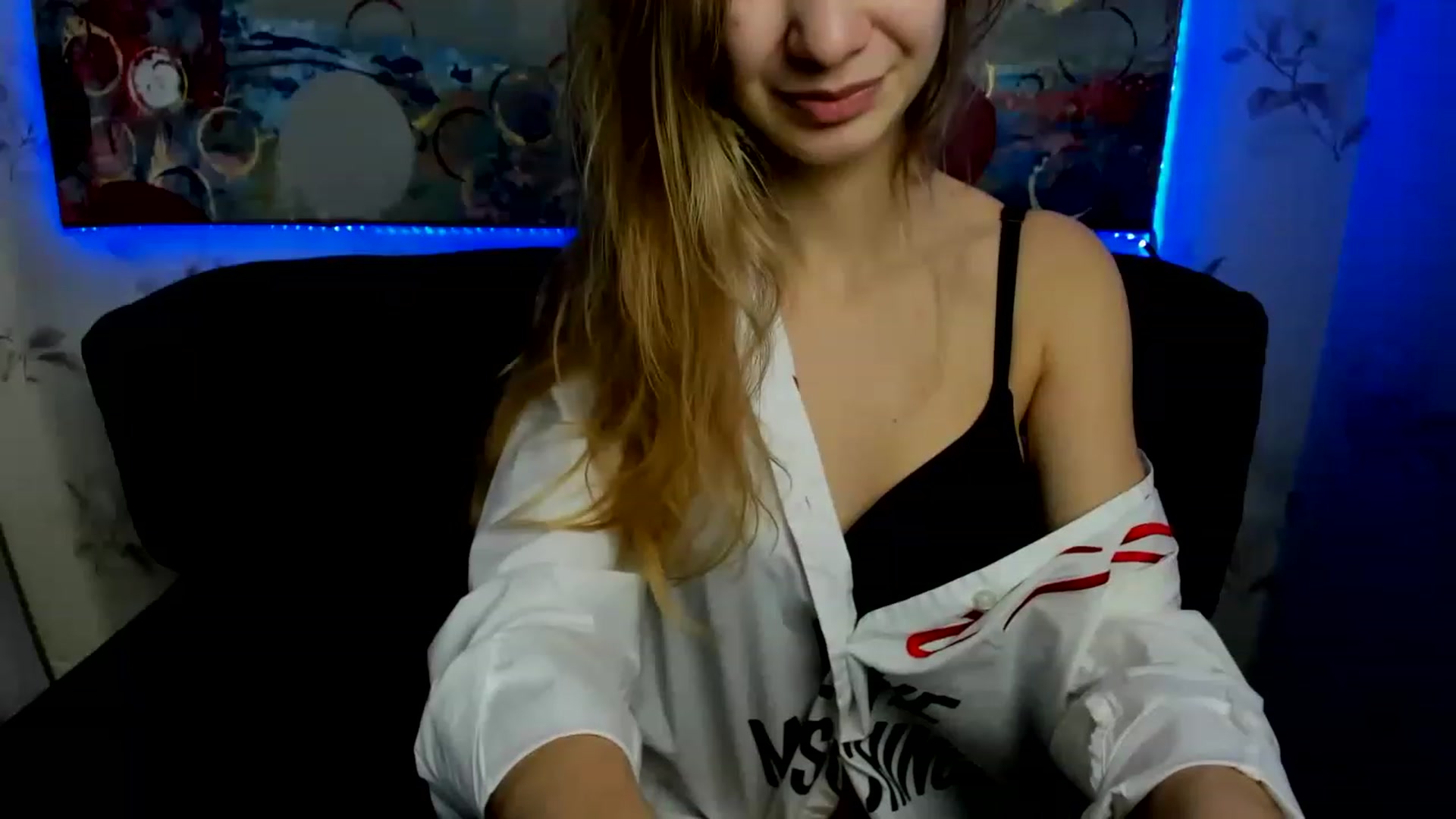 Gallery image thumbnail from AnitaArt's myfreecams stream on, 11/26/2022, 18:28 image 9 of 20