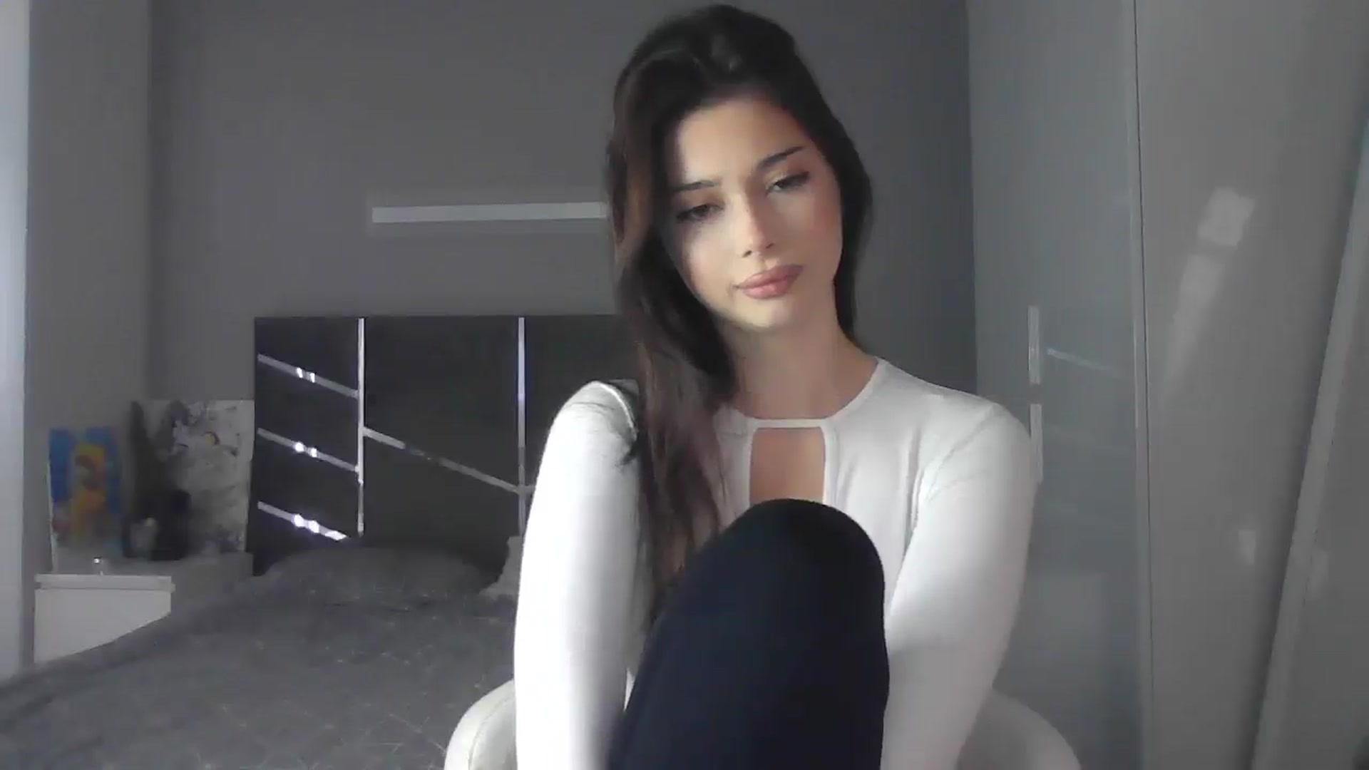 Gallery image thumbnail from AnitaHarper's myfreecams stream on, 05/19/2025, 10:35 image 6 of 20