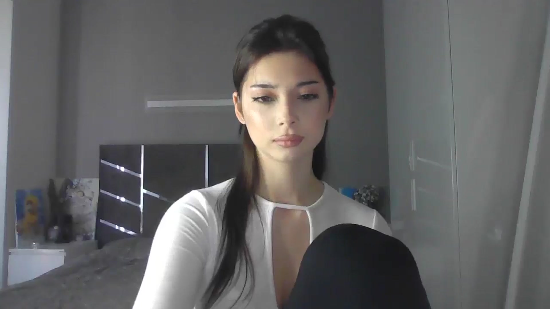 Gallery image thumbnail from AnitaHarper's myfreecams stream on, 05/19/2025, 11:34 image 4 of 20