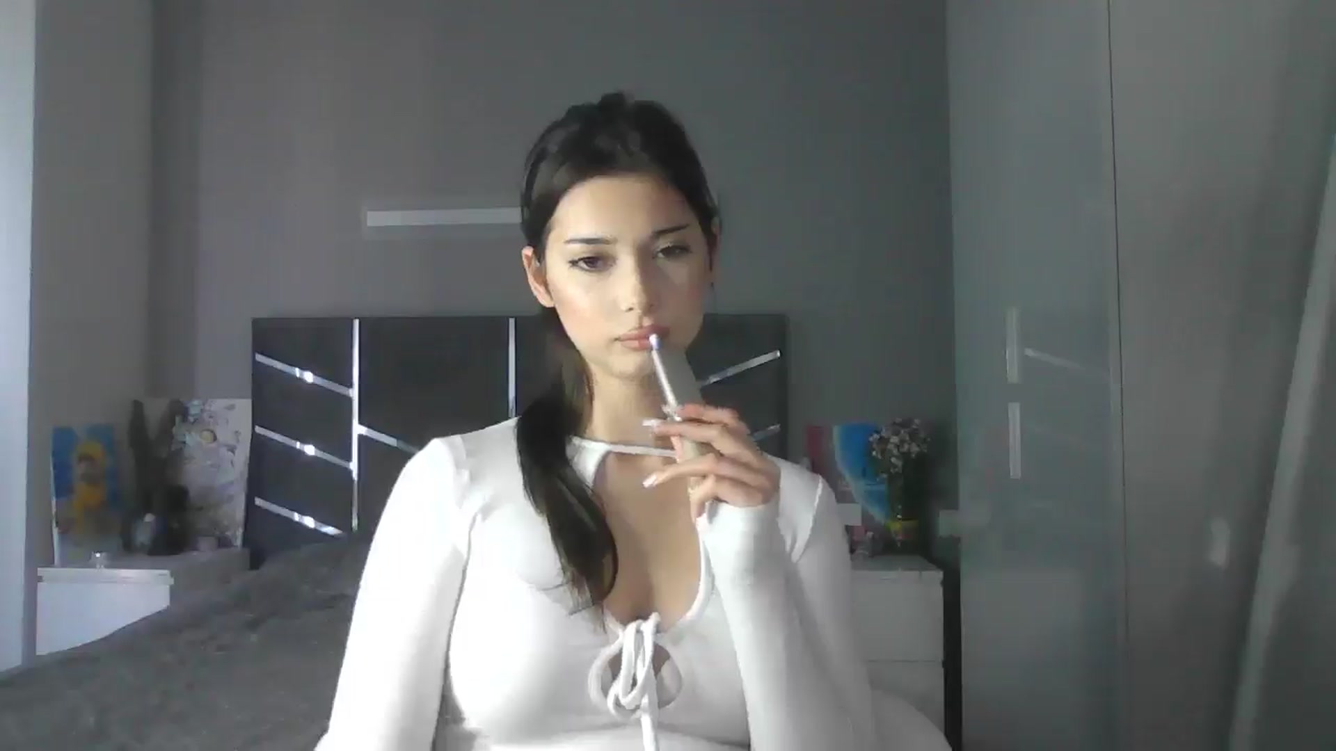 Gallery image thumbnail from AnitaHarper's myfreecams stream on, 05/19/2025, 12:13 image 7 of 20