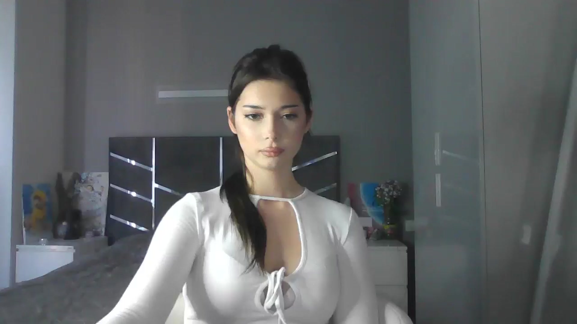 Gallery image thumbnail from AnitaHarper's myfreecams stream on, 05/19/2025, 12:13 image 17 of 20