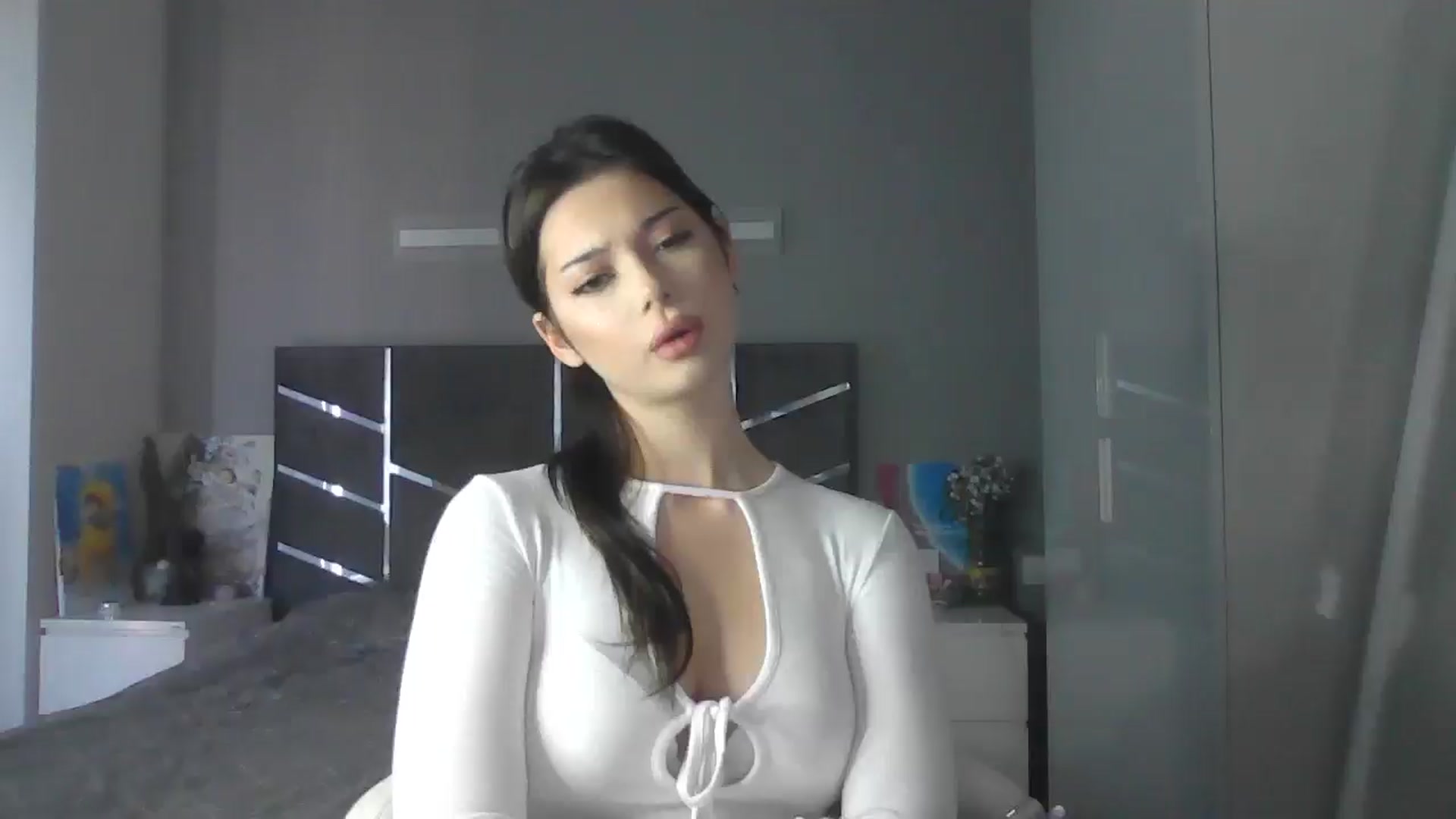 Gallery image thumbnail from AnitaHarper's myfreecams stream on, 05/19/2025, 12:13 image 10 of 20