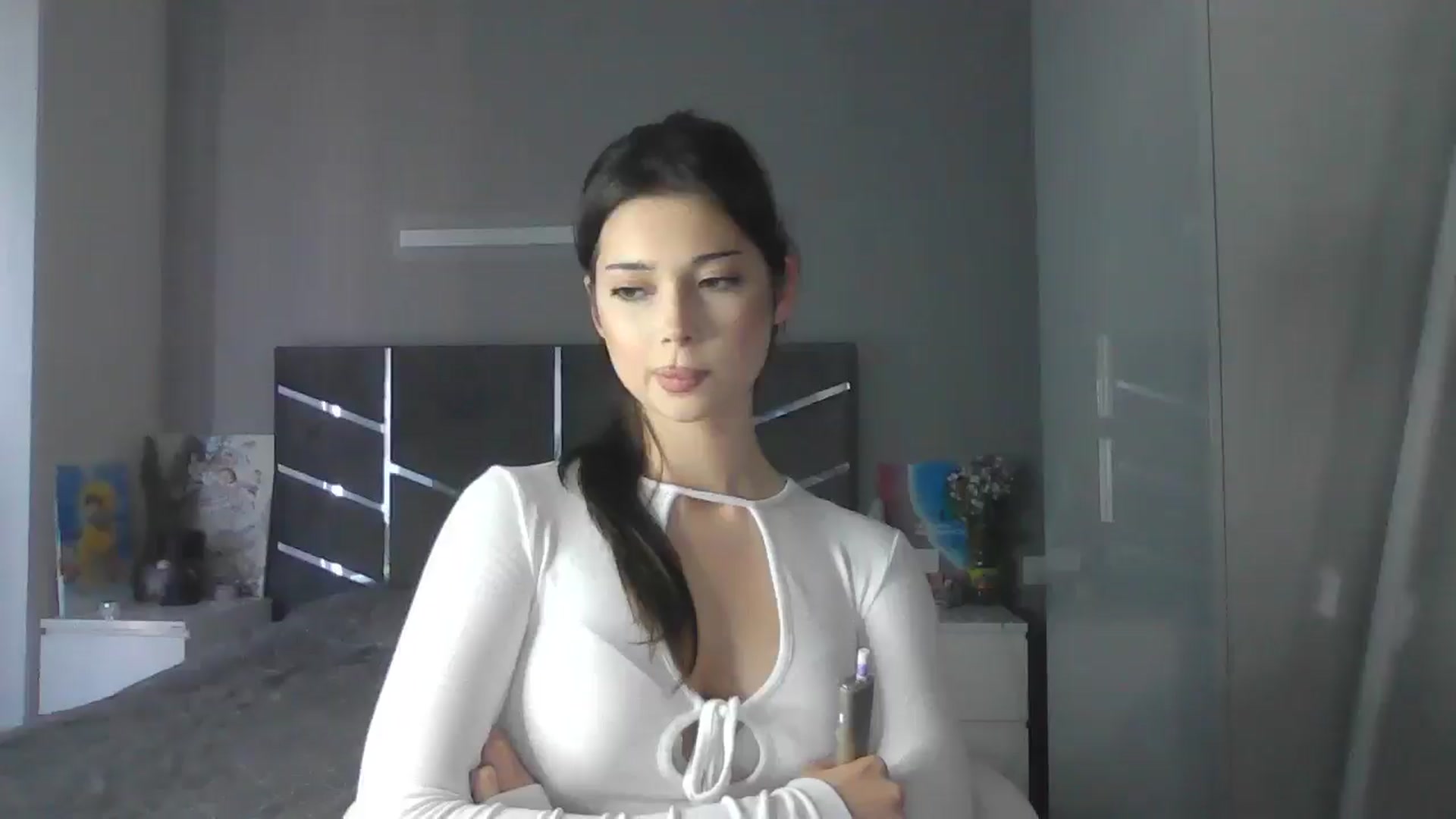 Gallery image thumbnail from AnitaHarper's myfreecams stream on, 05/19/2025, 12:13 image 12 of 20