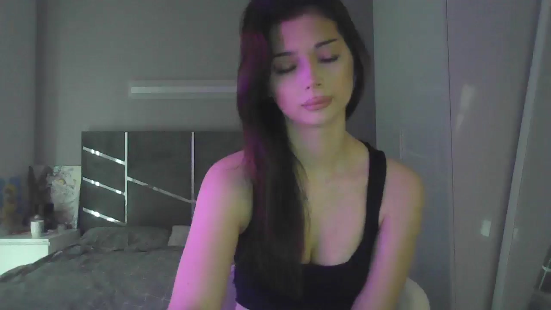 Gallery image thumbnail from AnitaHarper's myfreecams stream on, 05/20/2025, 09:11 image 12 of 20
